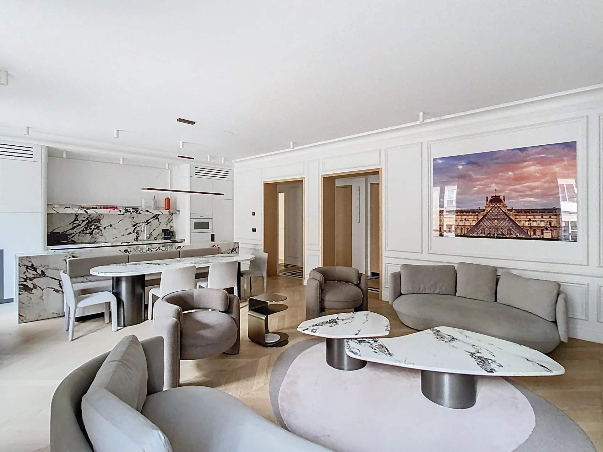 Paris  - Appartement 4 Pi&egrave;ces 3 Chambres - picture 2