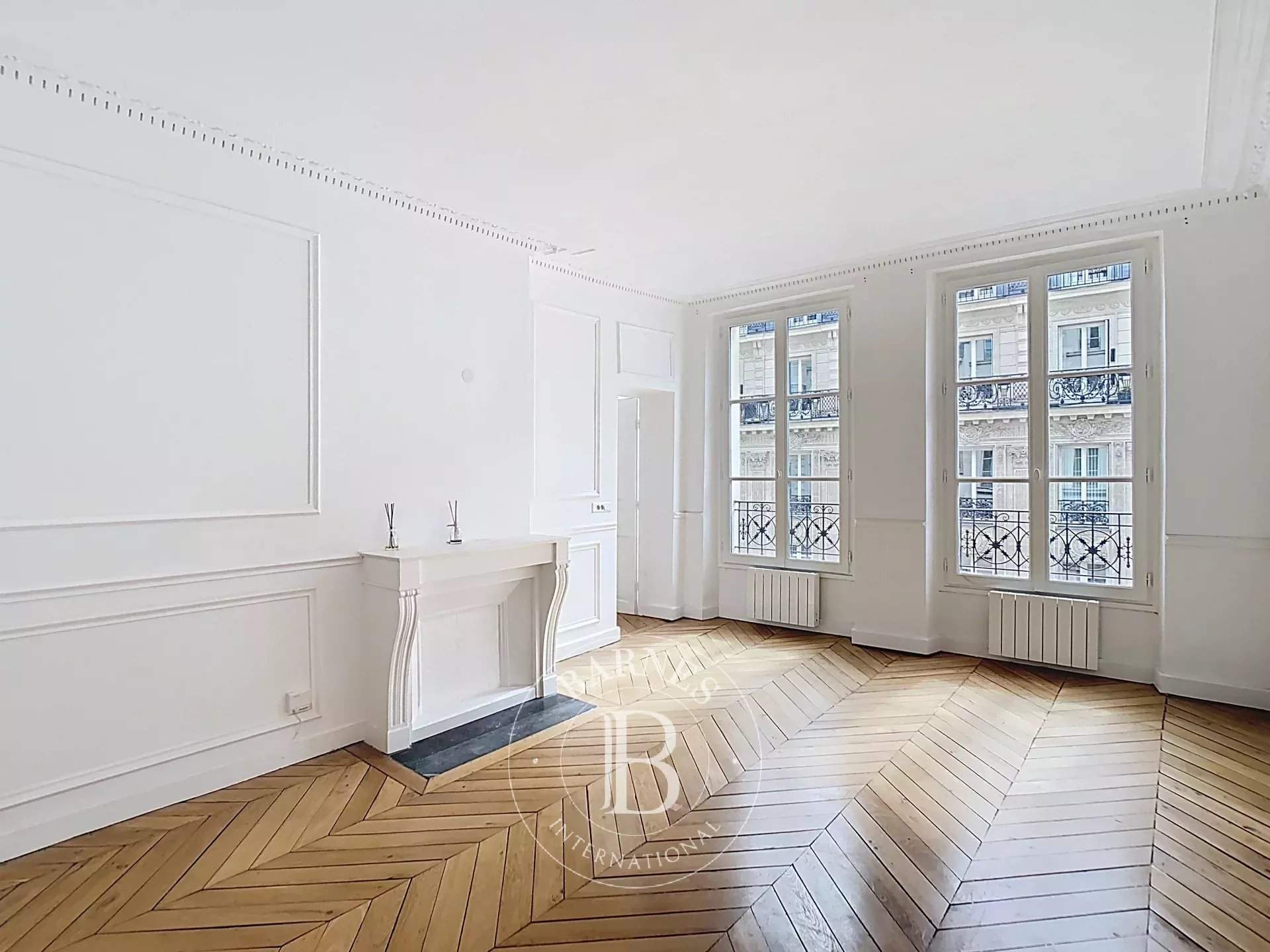 Paris  - Appartement 3 Pi&egrave;ces, 1 Chambre - picture 1