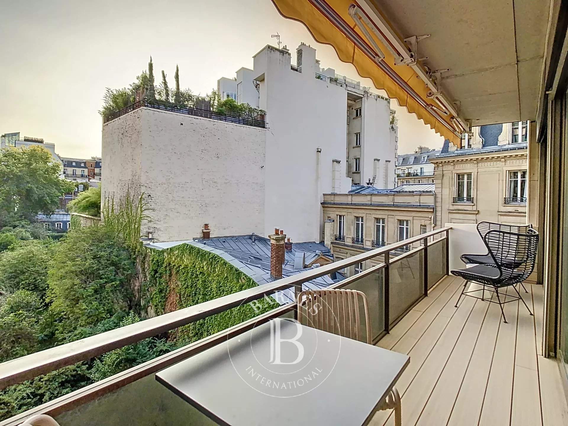 Paris  - Appartement 3 Pi&egrave;ces 2 Chambres - picture 5