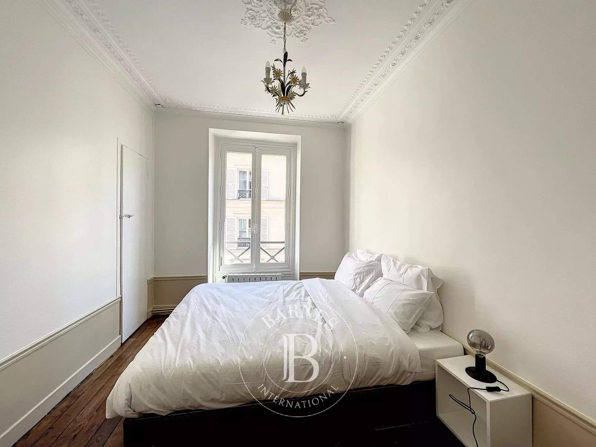 Paris  - Appartement 3 Pi&egrave;ces 2 Chambres - picture 3