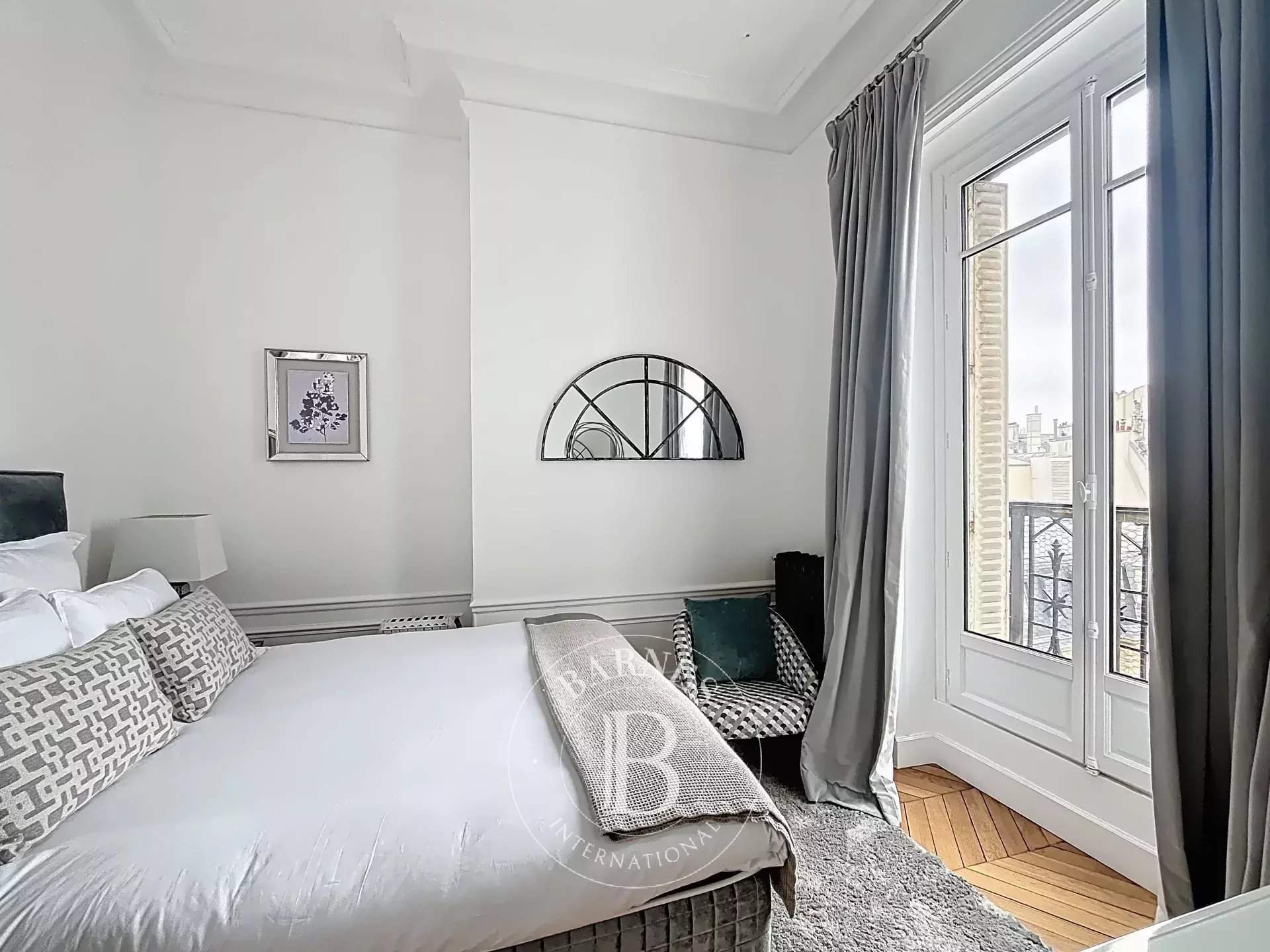 Paris  - Apartment 2 Bedrooms - picture 10