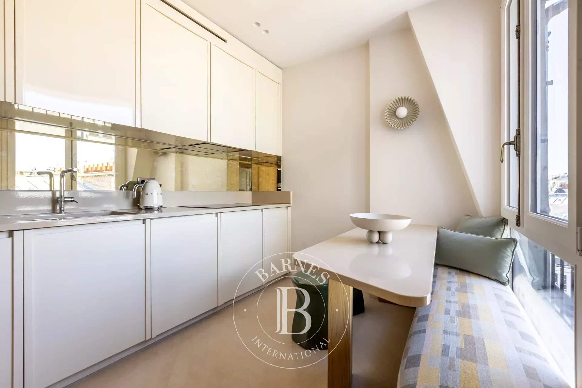 Paris  - Apartment 2 Bedrooms - picture 9