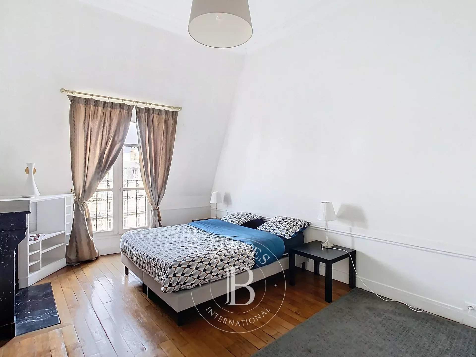 Paris  - Appartement 5 Pièces 3 Chambres - picture 10