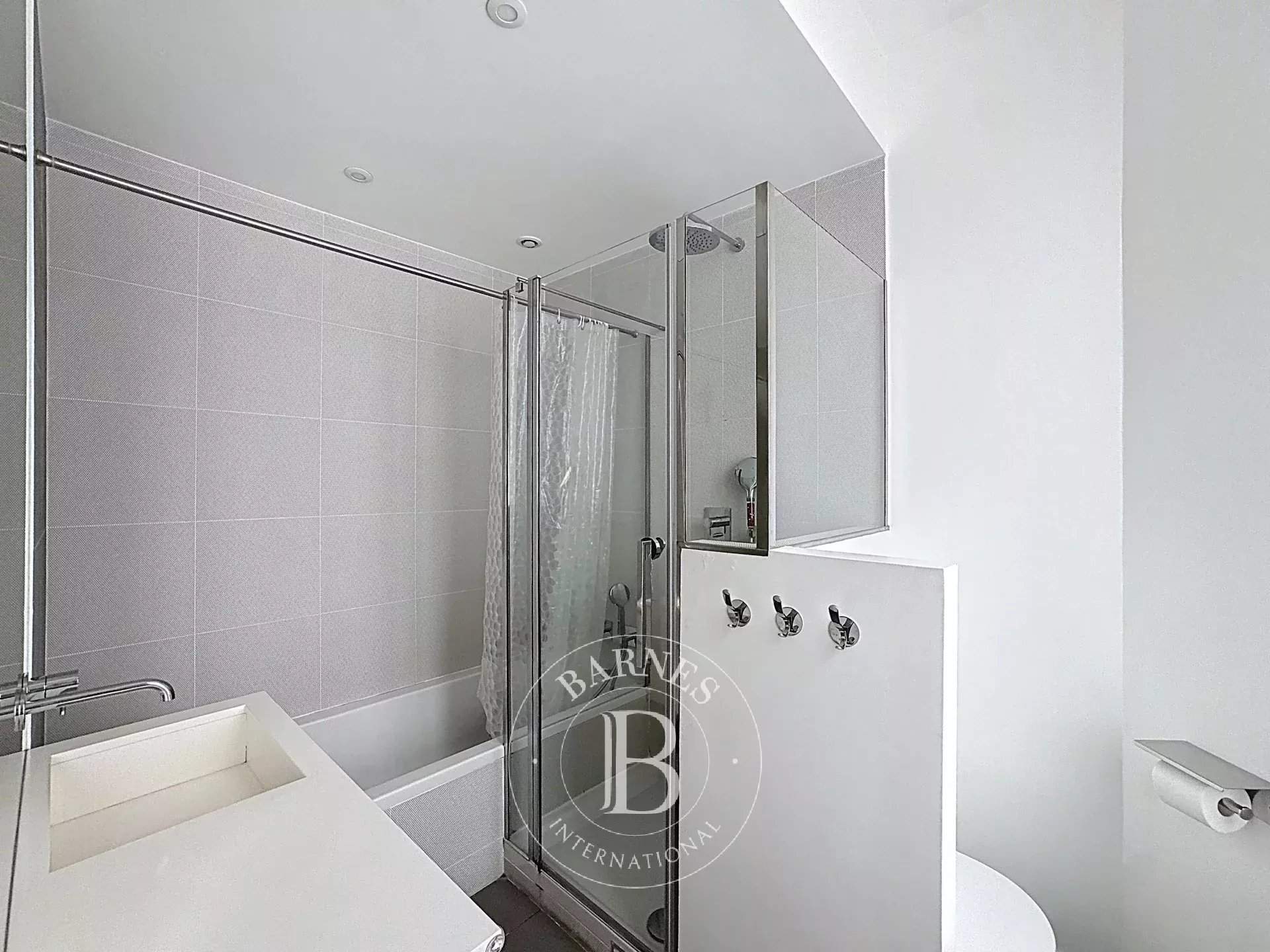 Paris  - Appartement 4 Pi&egrave;ces 3 Chambres - picture 7