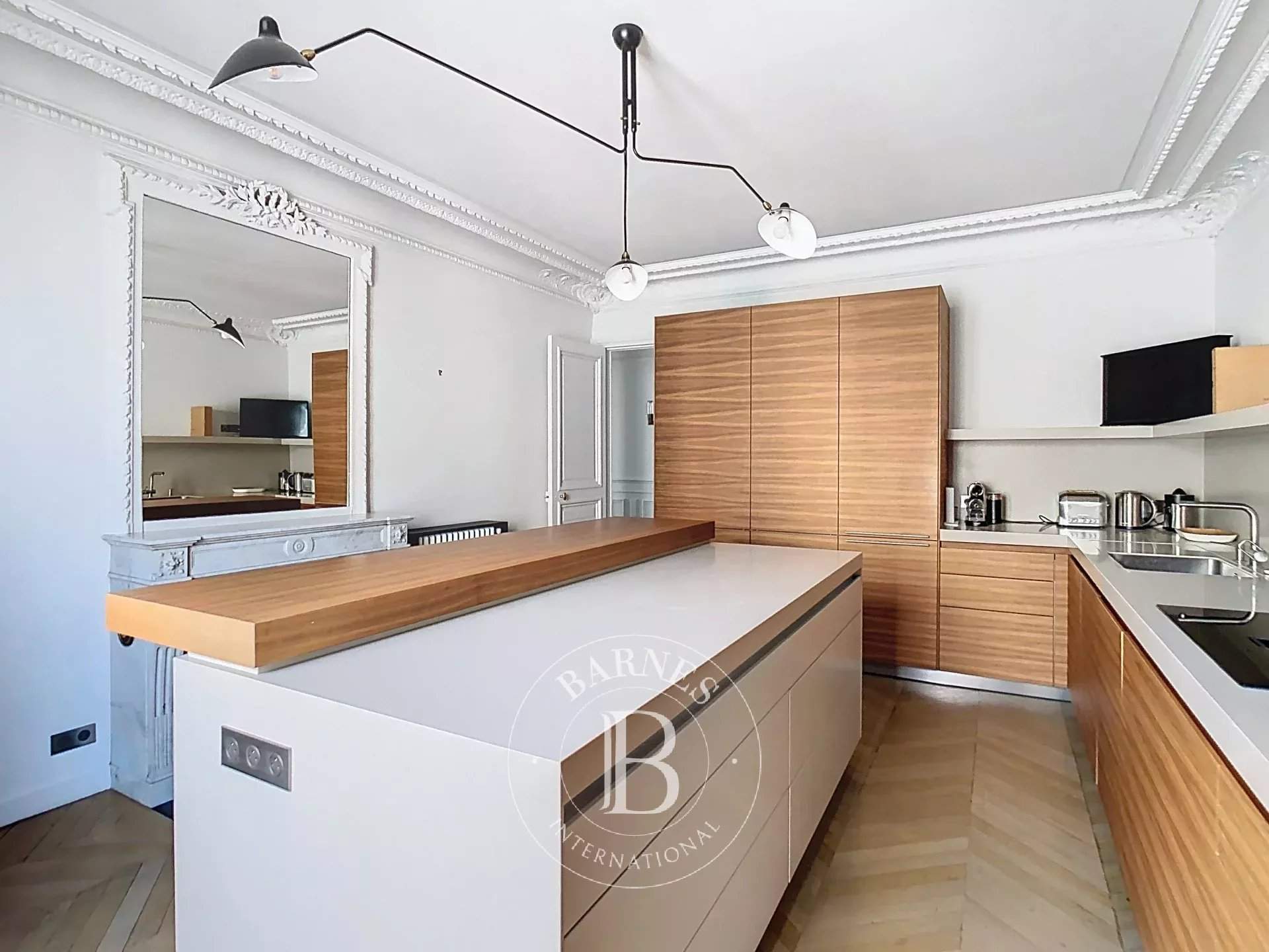 Paris  - Appartement 5 Pi&egrave;ces 3 Chambres - picture 6