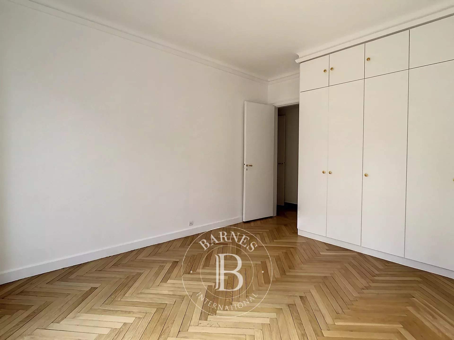 Paris  - Apartment 3 Bedrooms - picture 7