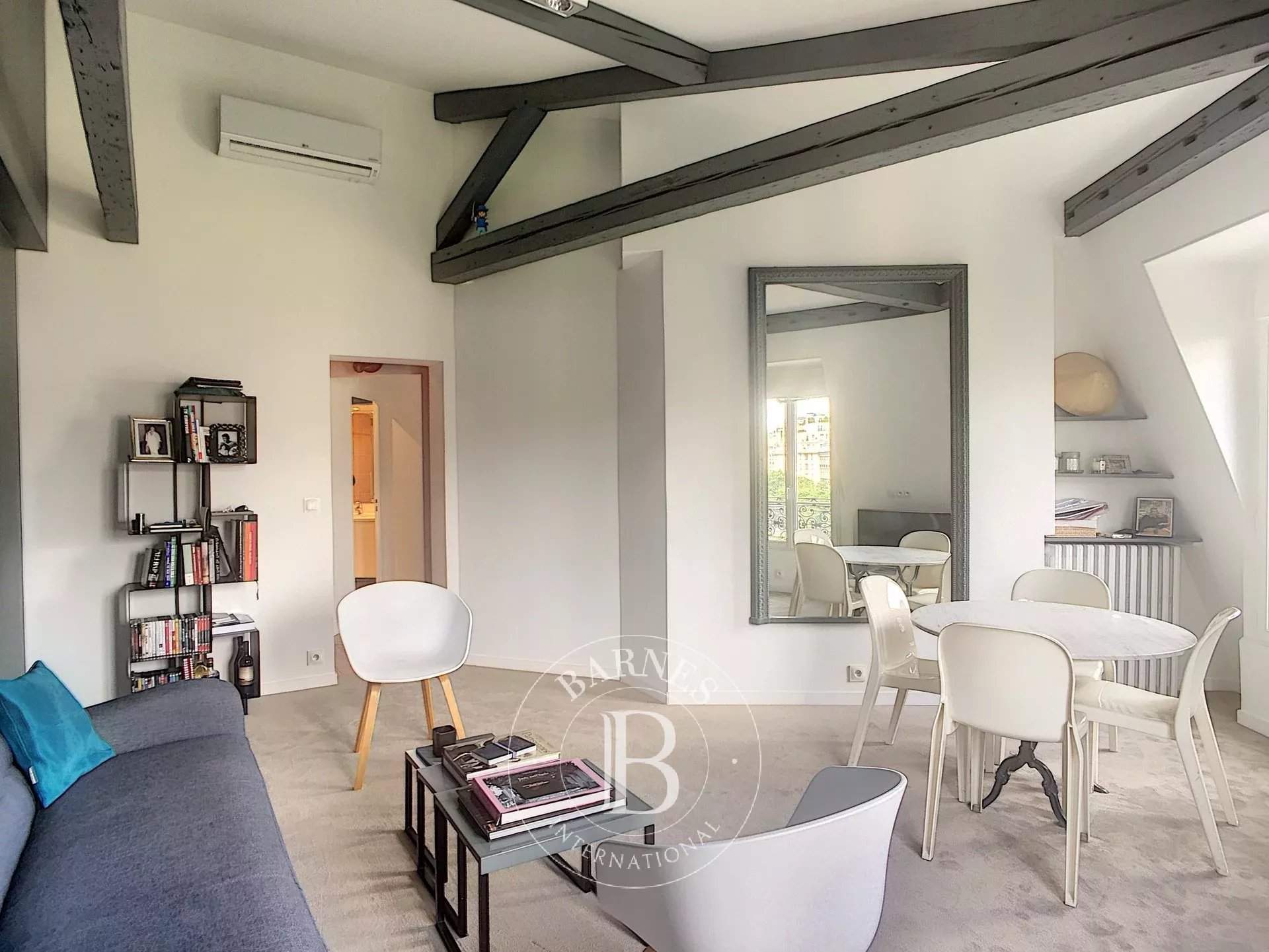 Paris  - Apartment 2 Bedrooms - picture 1