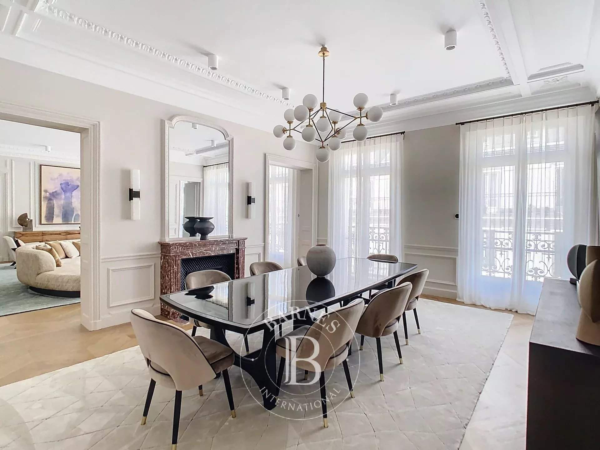 Paris  - Appartement 8 Pi&egrave;ces 5 Chambres - picture 7