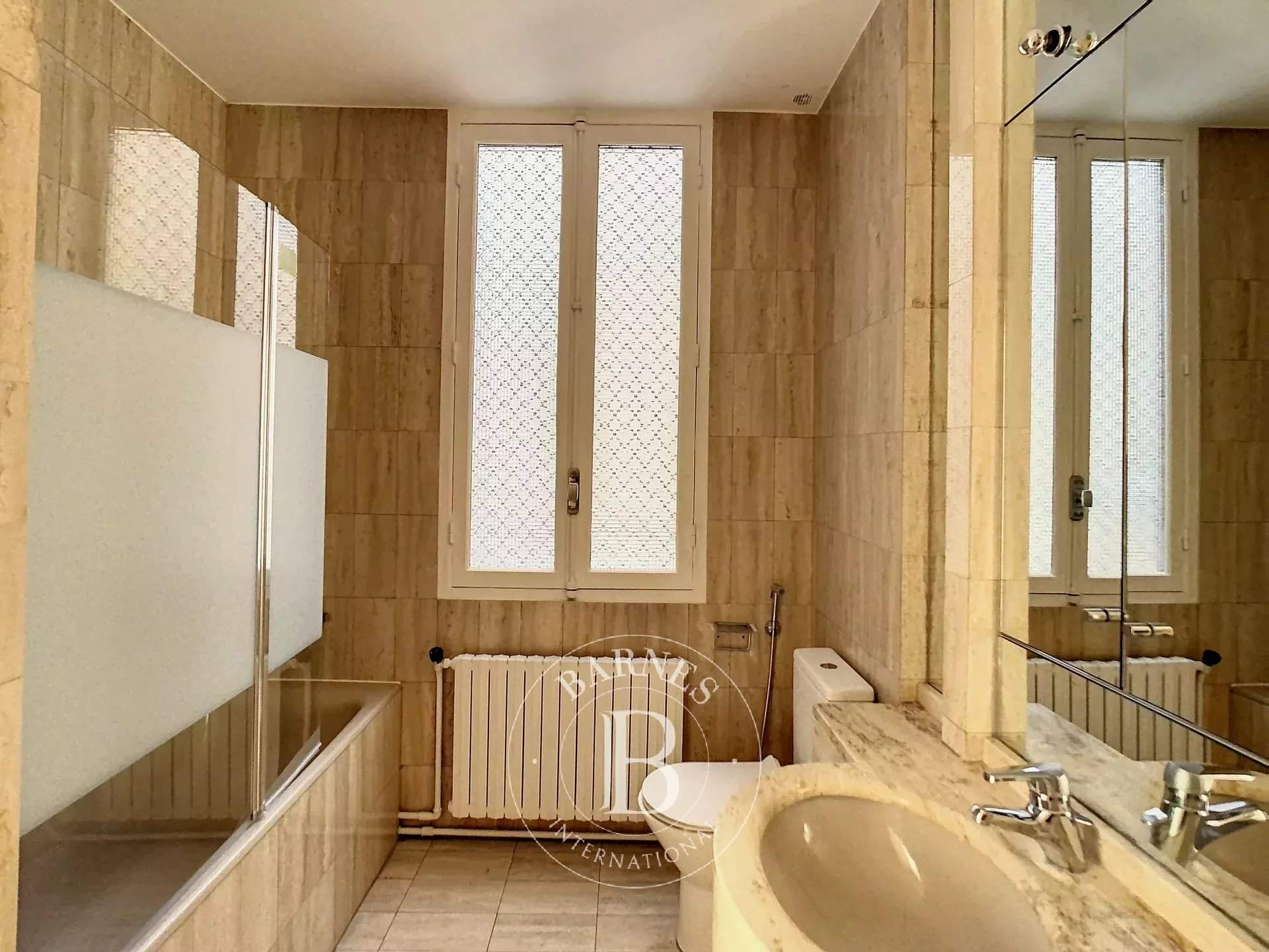 Paris  - Apartment 3 Bedrooms - picture 9