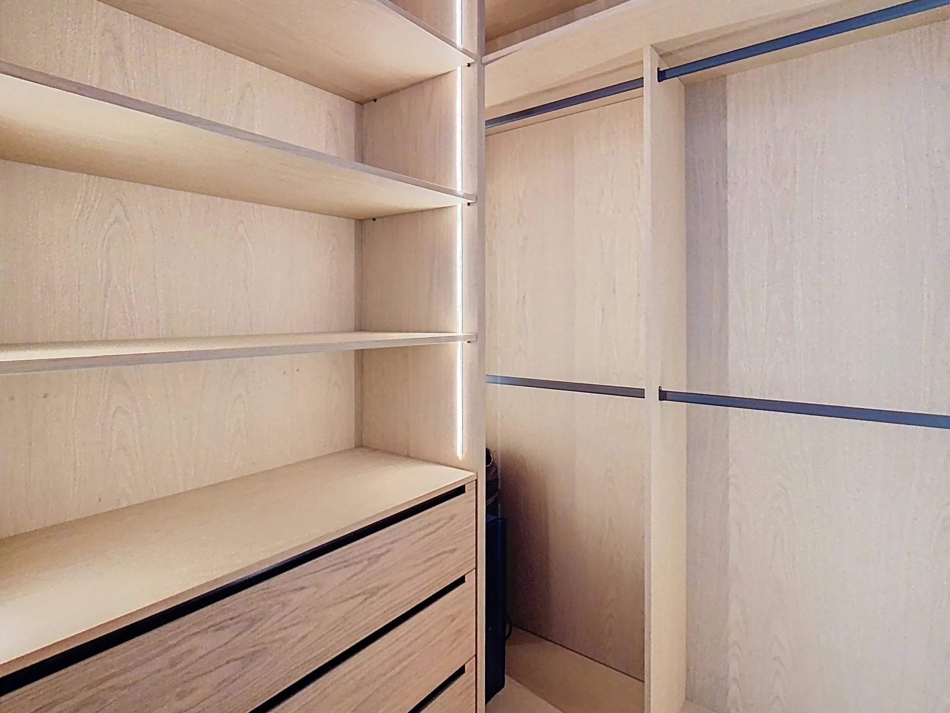 Paris  - Appartement 4 Pi&egrave;ces 3 Chambres - picture 8