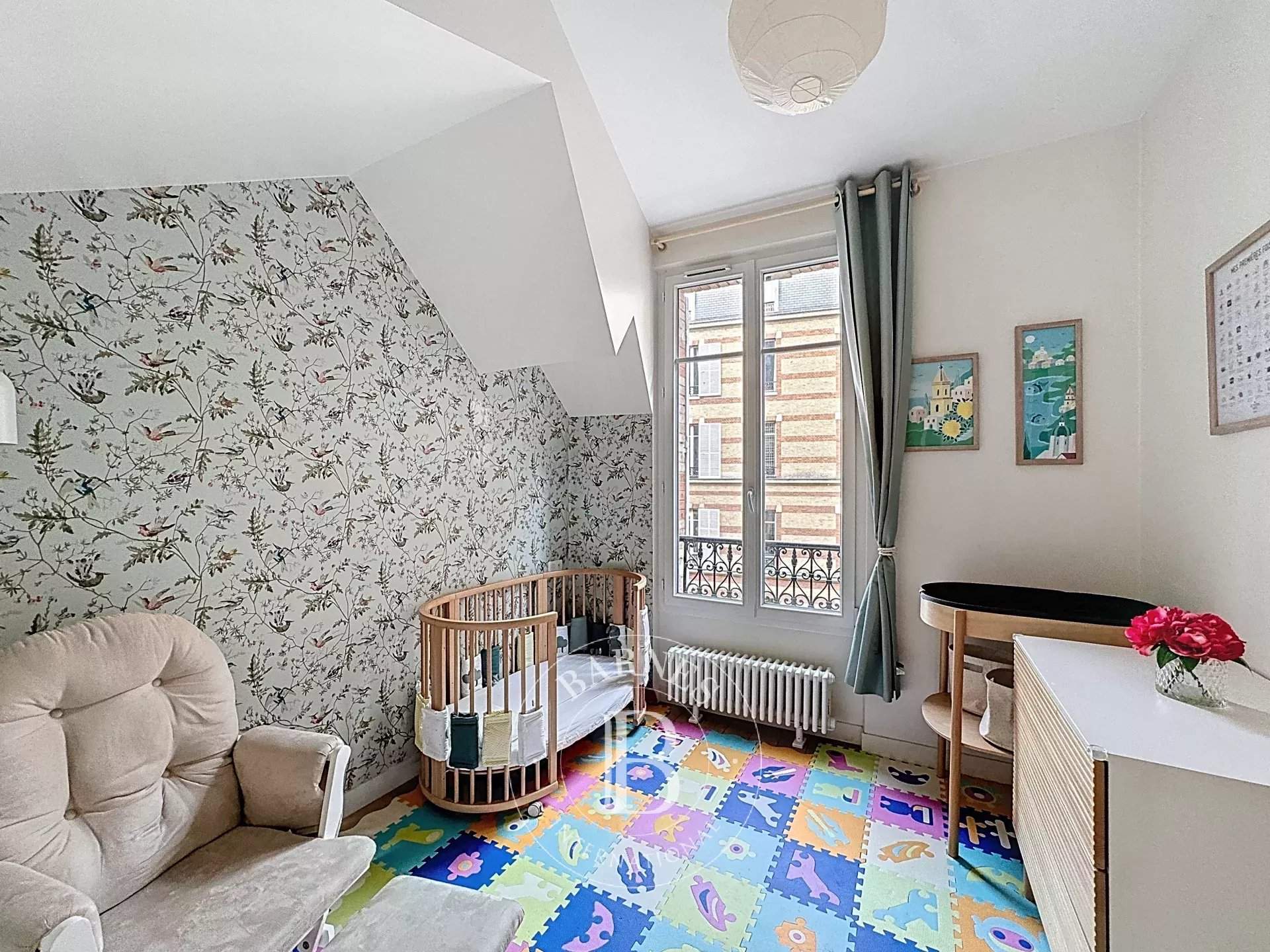 Paris  - Appartement 4 Pi&egrave;ces 3 Chambres - picture 8