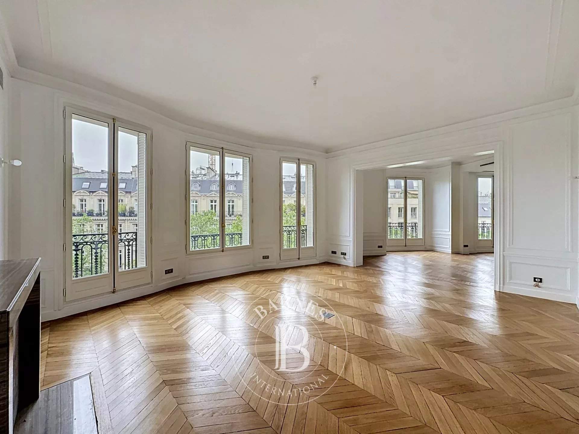 Paris  - Appartement 8 Pi&egrave;ces 6 Chambres - picture 1