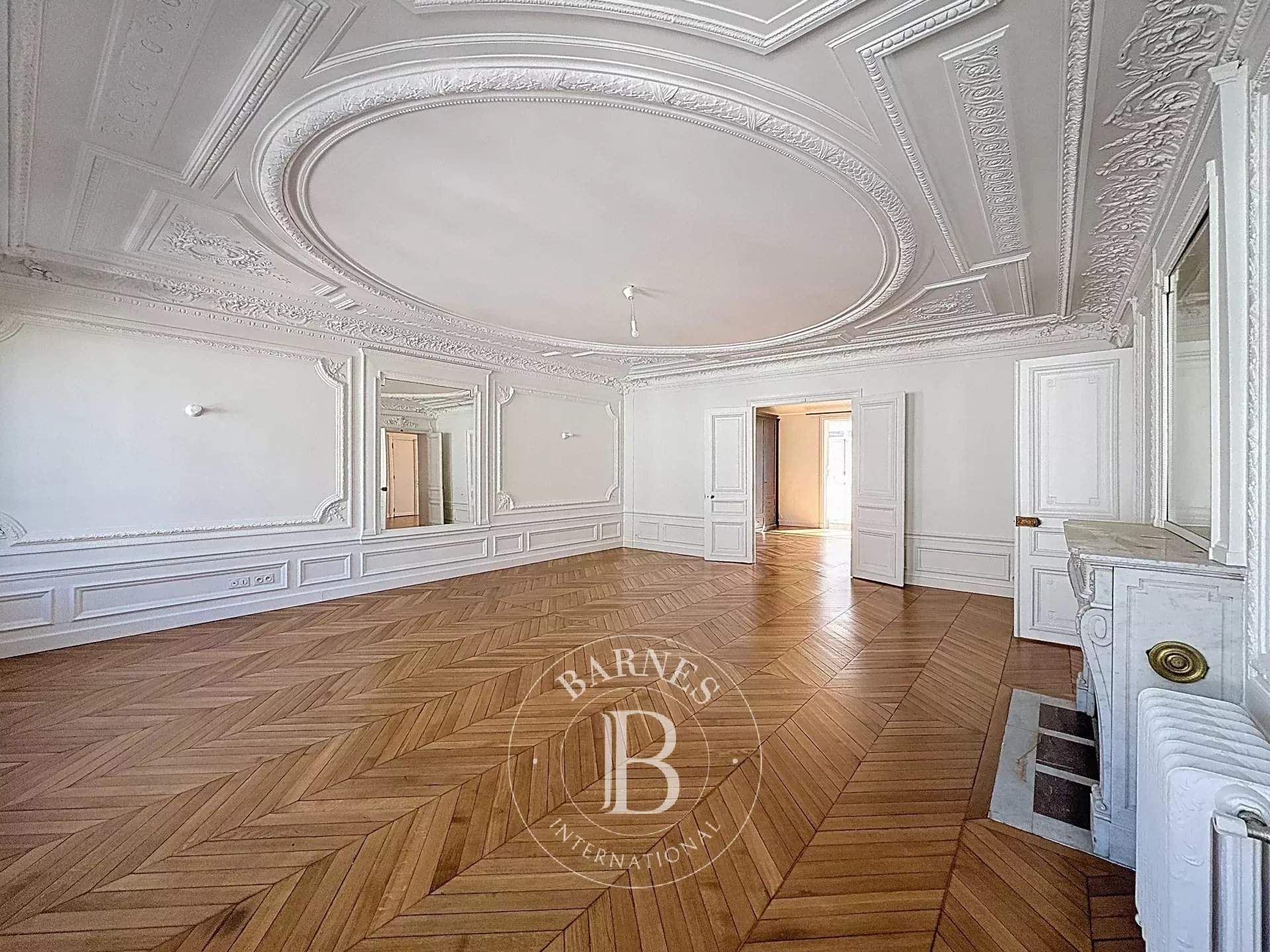 Paris  - Appartement 6 Pi&egrave;ces 3 Chambres - picture 17