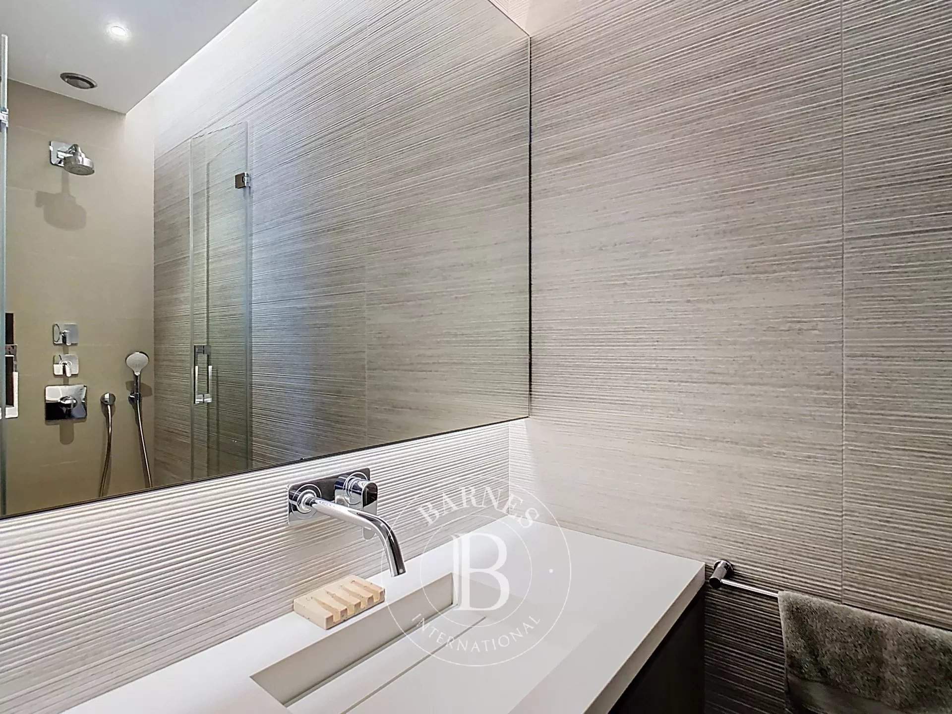 Paris  - Appartement 5 Pi&egrave;ces 3 Chambres - picture 19