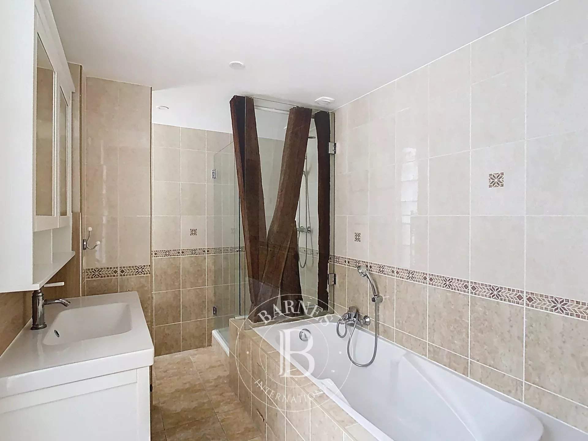 Paris  - Appartement 3 Pi&egrave;ces, 1 Chambre - picture 9