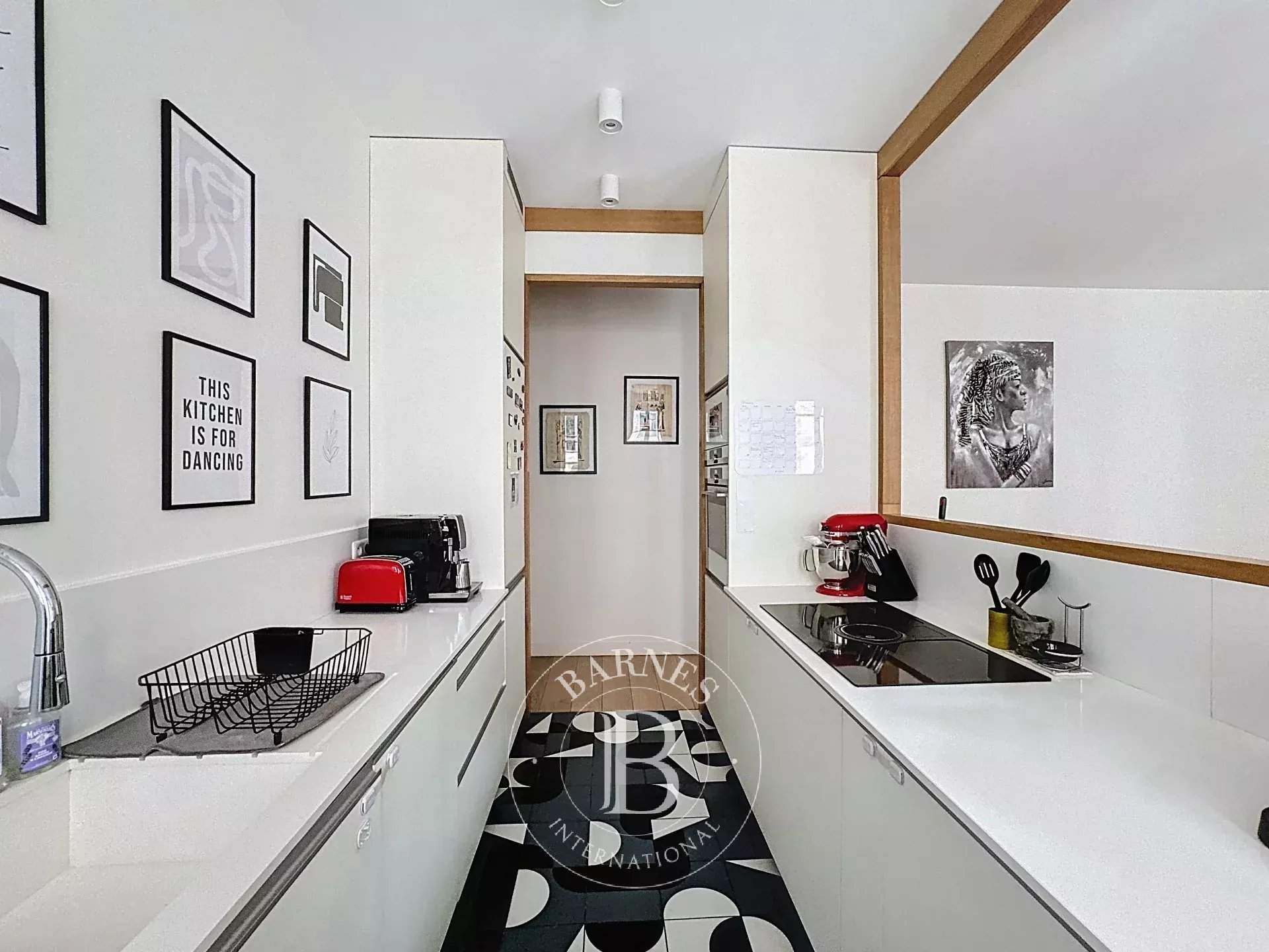 Paris  - Appartement 4 Pi&egrave;ces 3 Chambres - picture 4