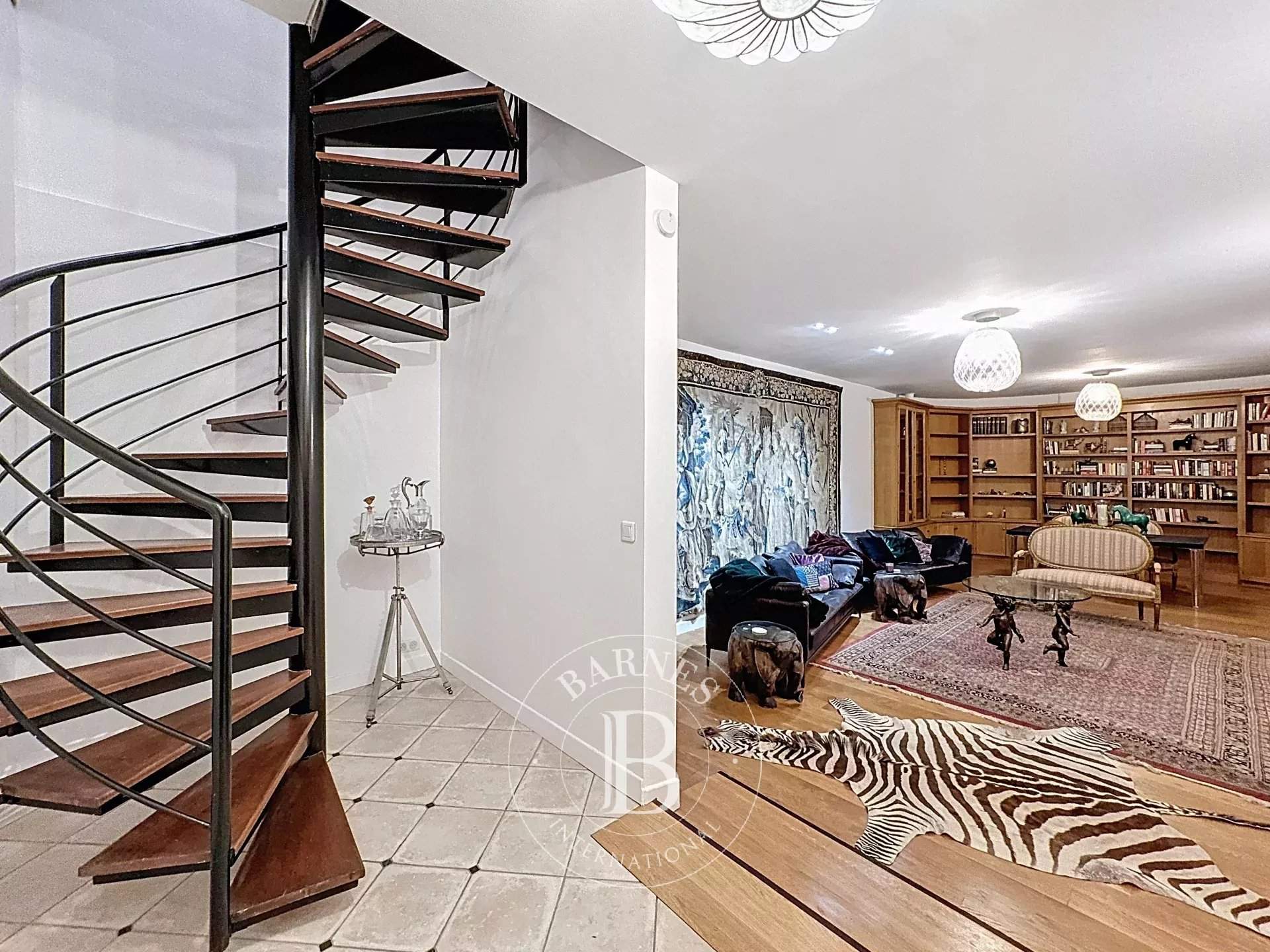 Paris  - Apartment 3 Bedrooms - picture 11