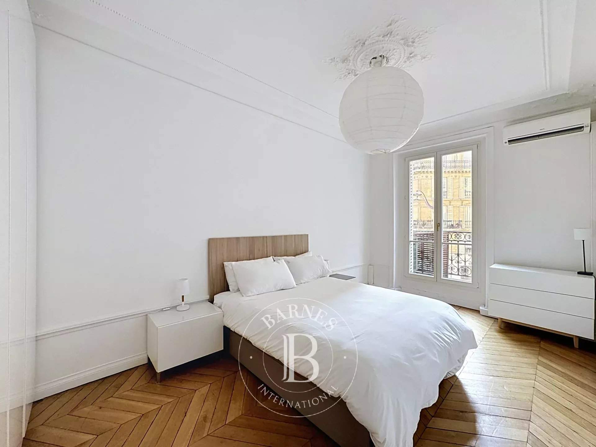Paris  - Appartement 5 Pi&egrave;ces 2 Chambres - picture 5