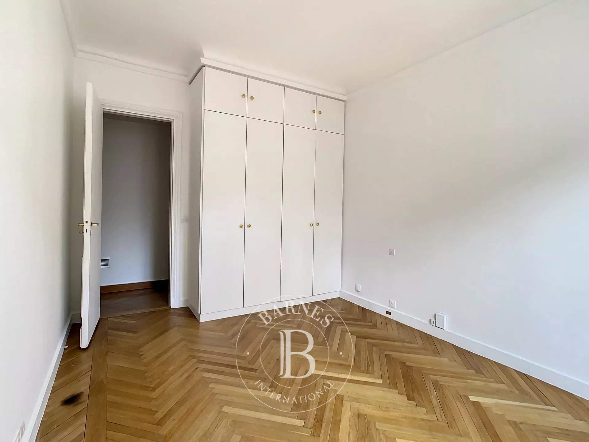 Paris  - Apartment 3 Bedrooms - picture 5