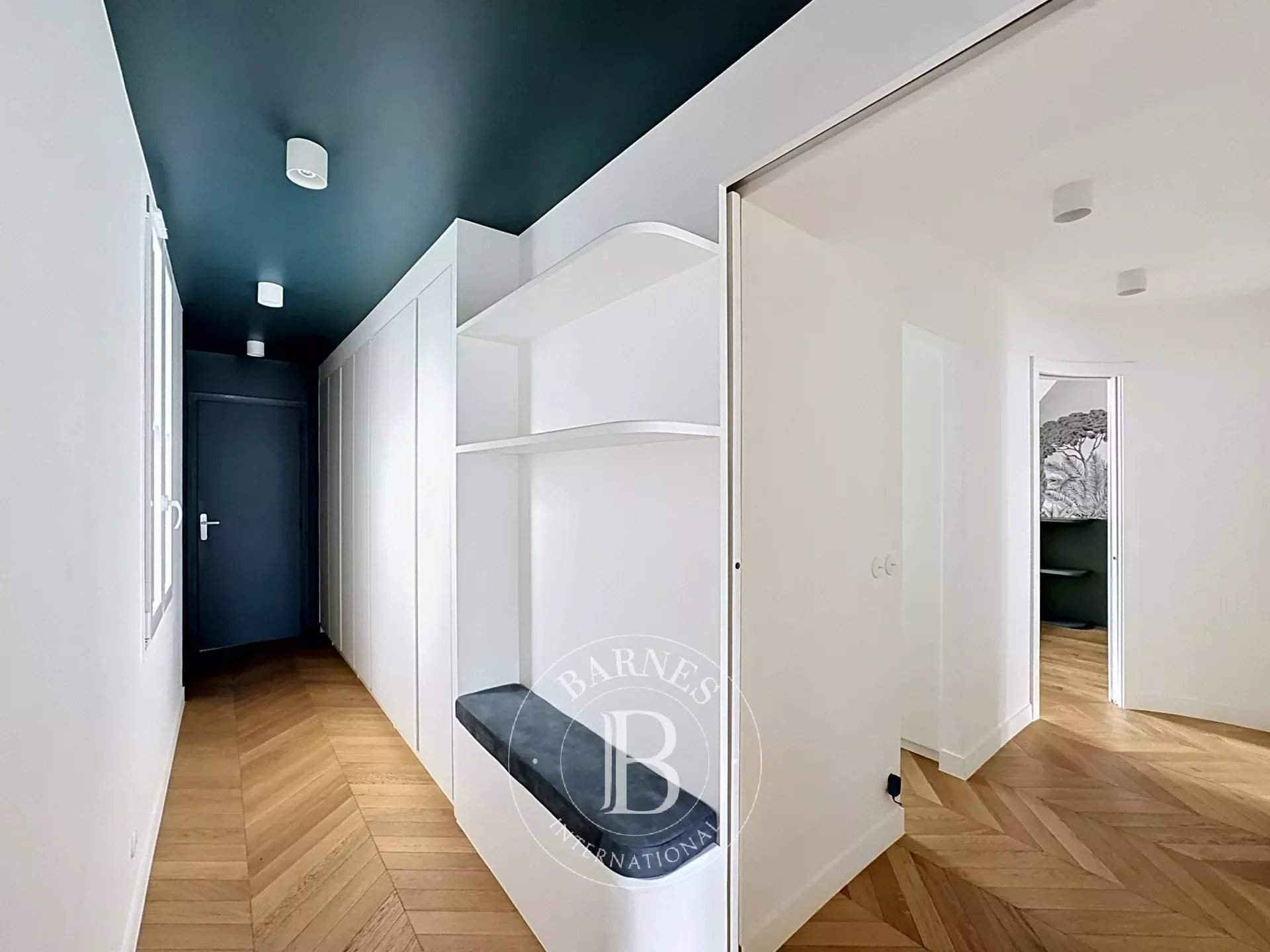 Paris  - Appartement 3 Pi&egrave;ces 2 Chambres - picture 9