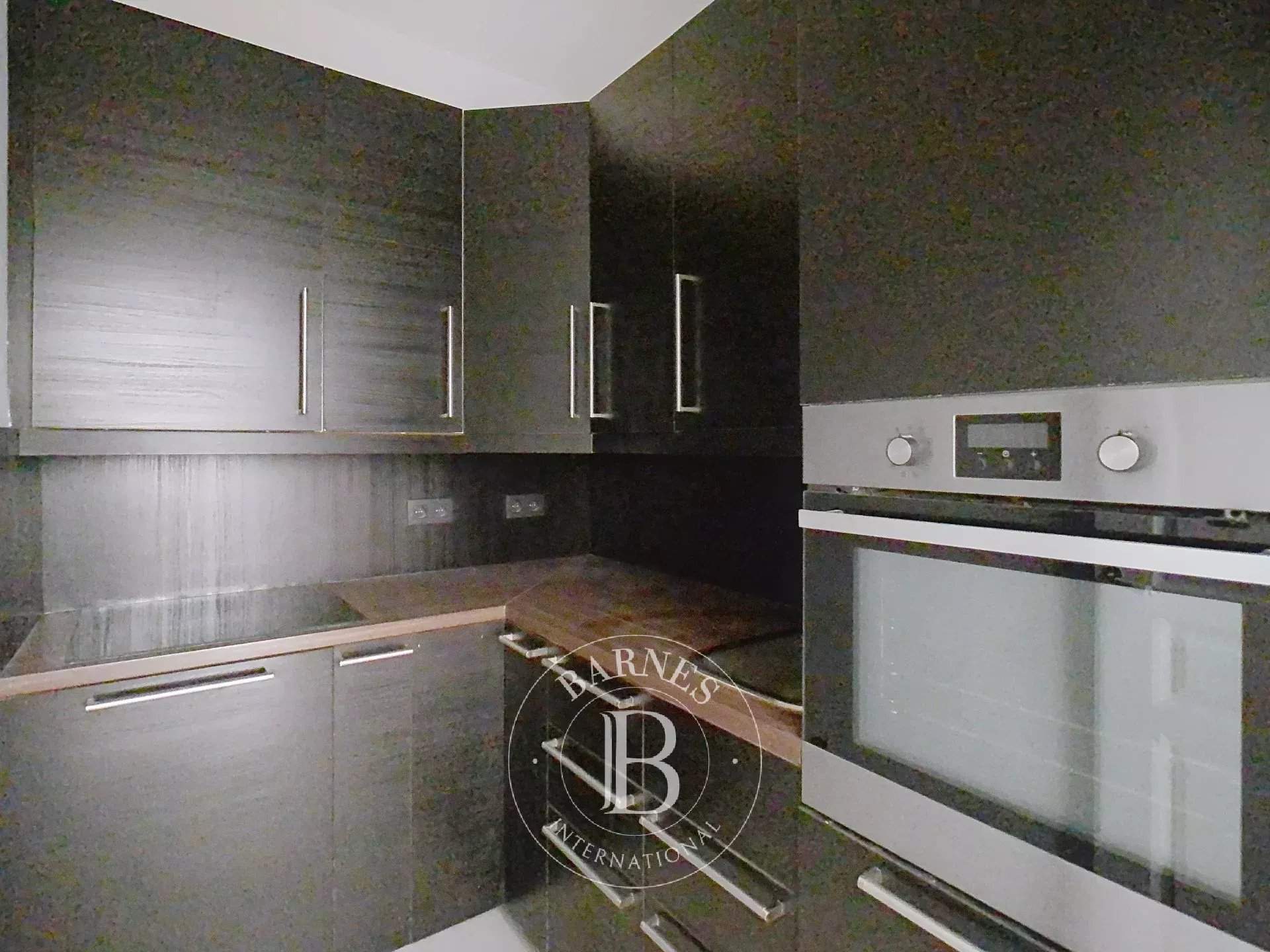 Paris  - Appartement 2 Pi&egrave;ces, 1 Chambre - picture 4
