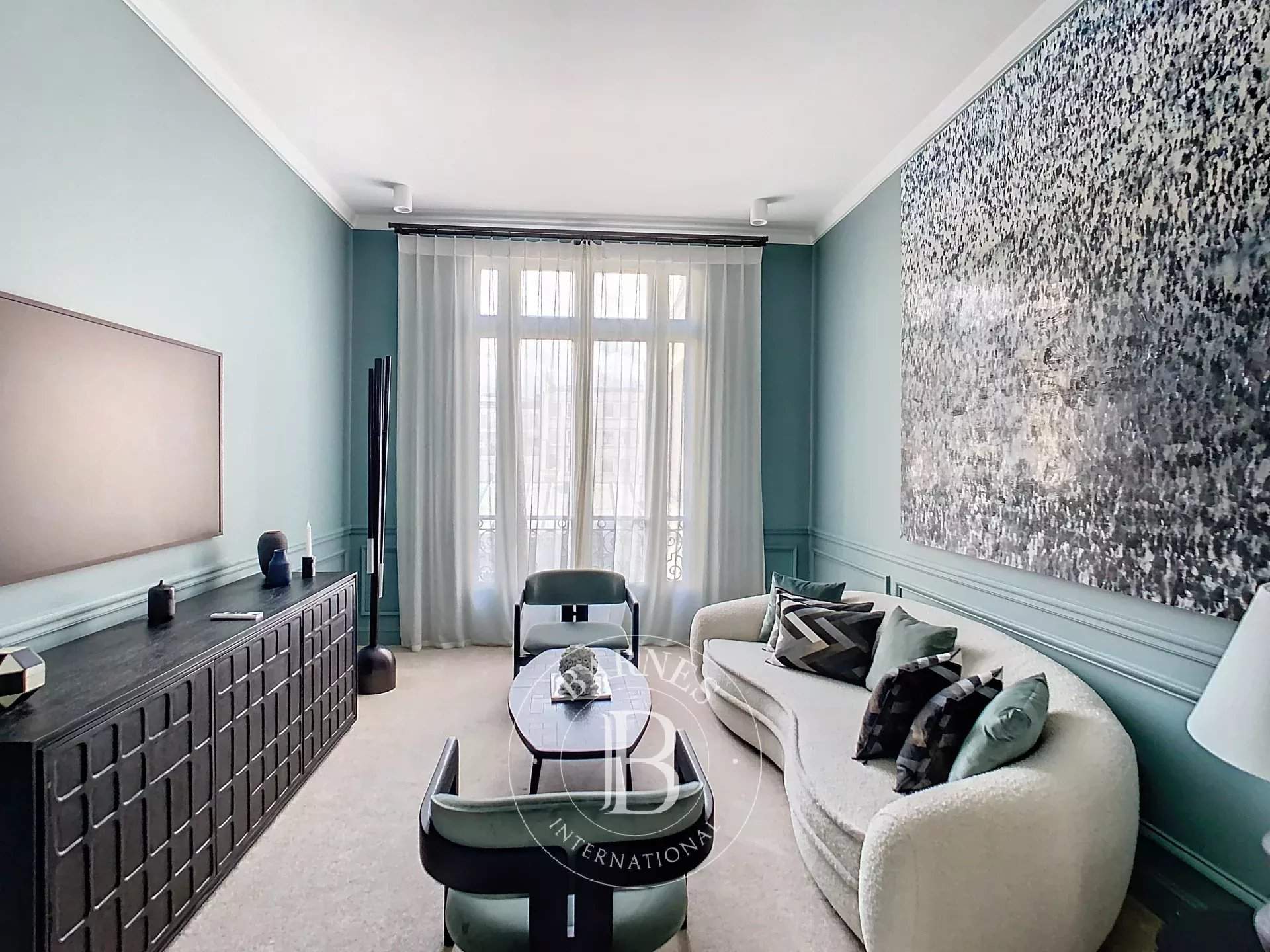 Paris  - Appartement 8 Pi&egrave;ces 5 Chambres - picture 10