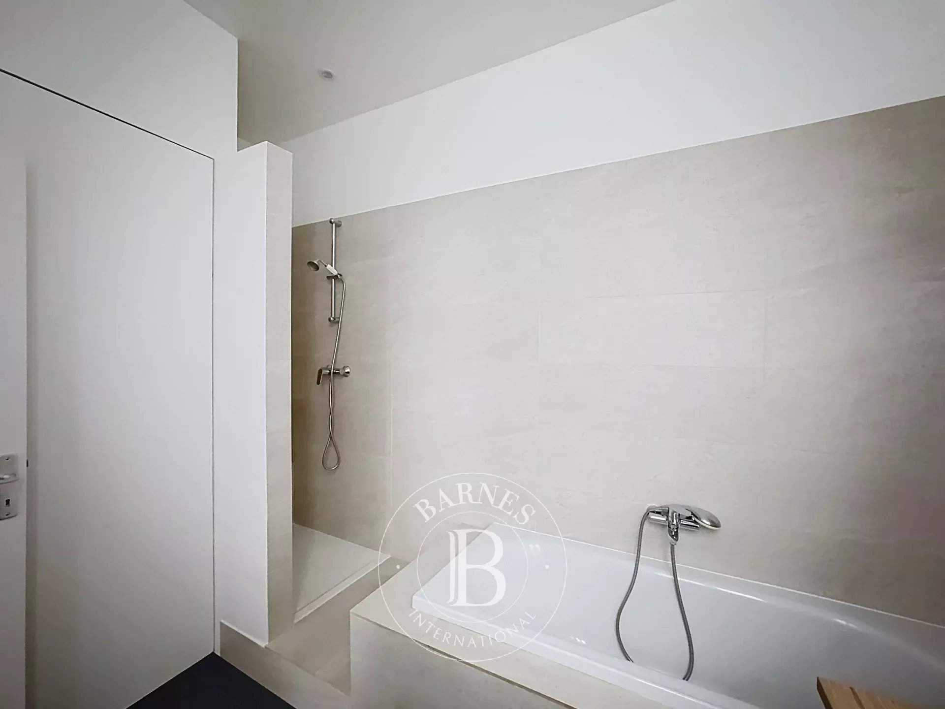 Paris  - Appartement 2 Pi&egrave;ces, 1 Chambre - picture 6