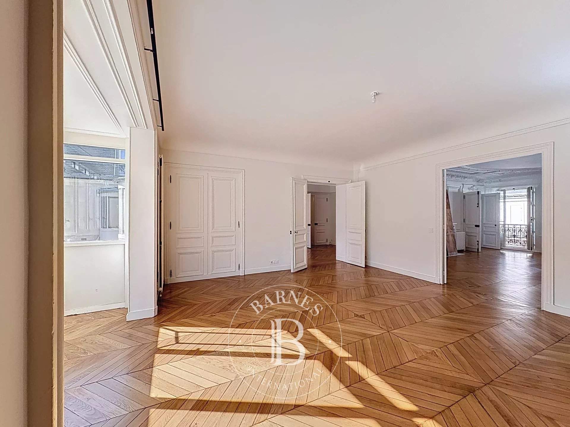 Paris  - Appartement 6 Pi&egrave;ces 3 Chambres - picture 18