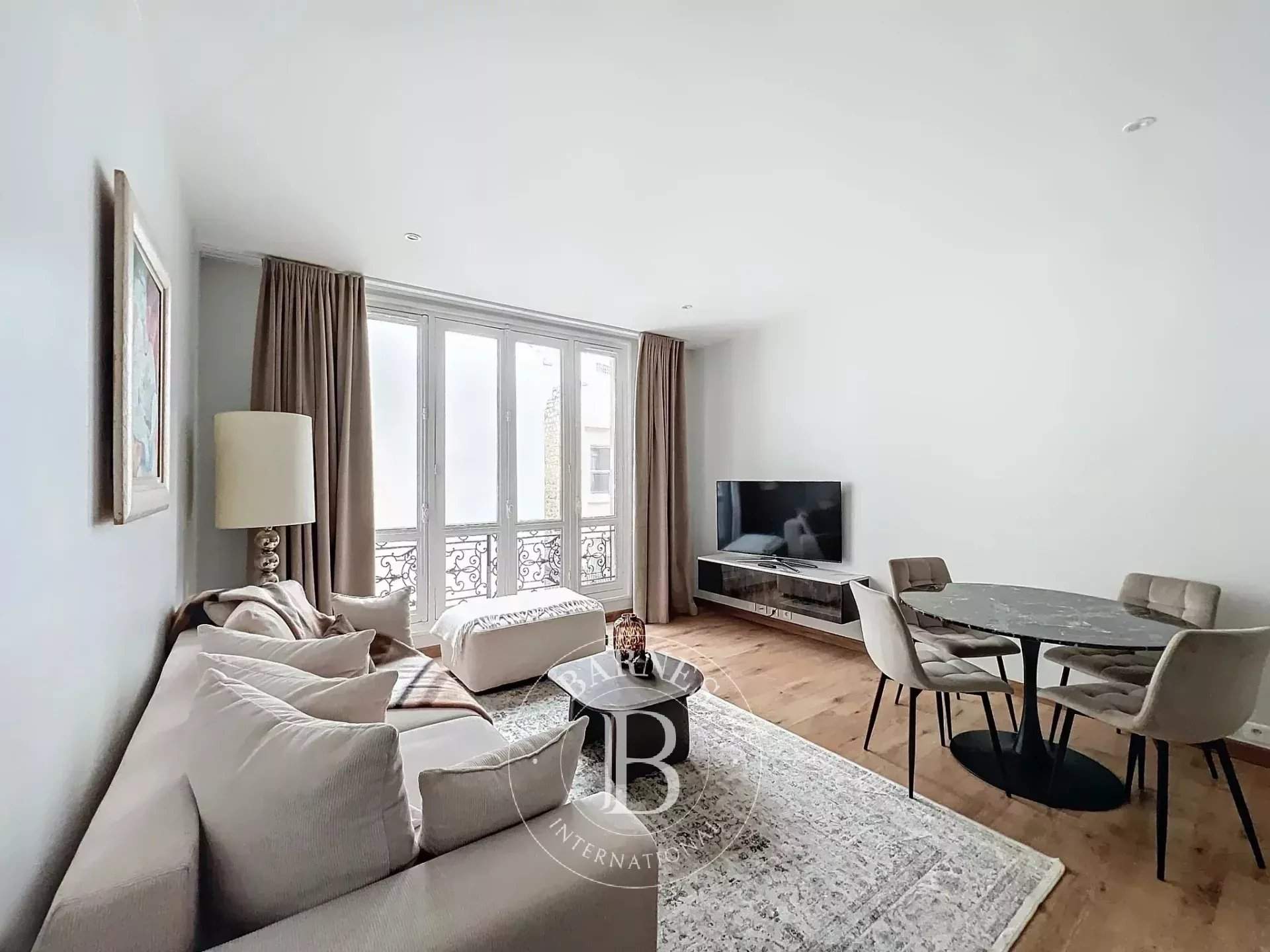 Paris  - Apartment 1 Bedroom - picture 2
