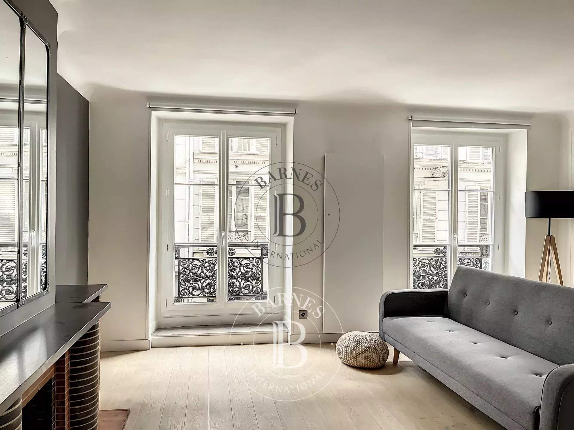 Paris  - Appartement 2 Pièces, 1 Chambre - picture 2