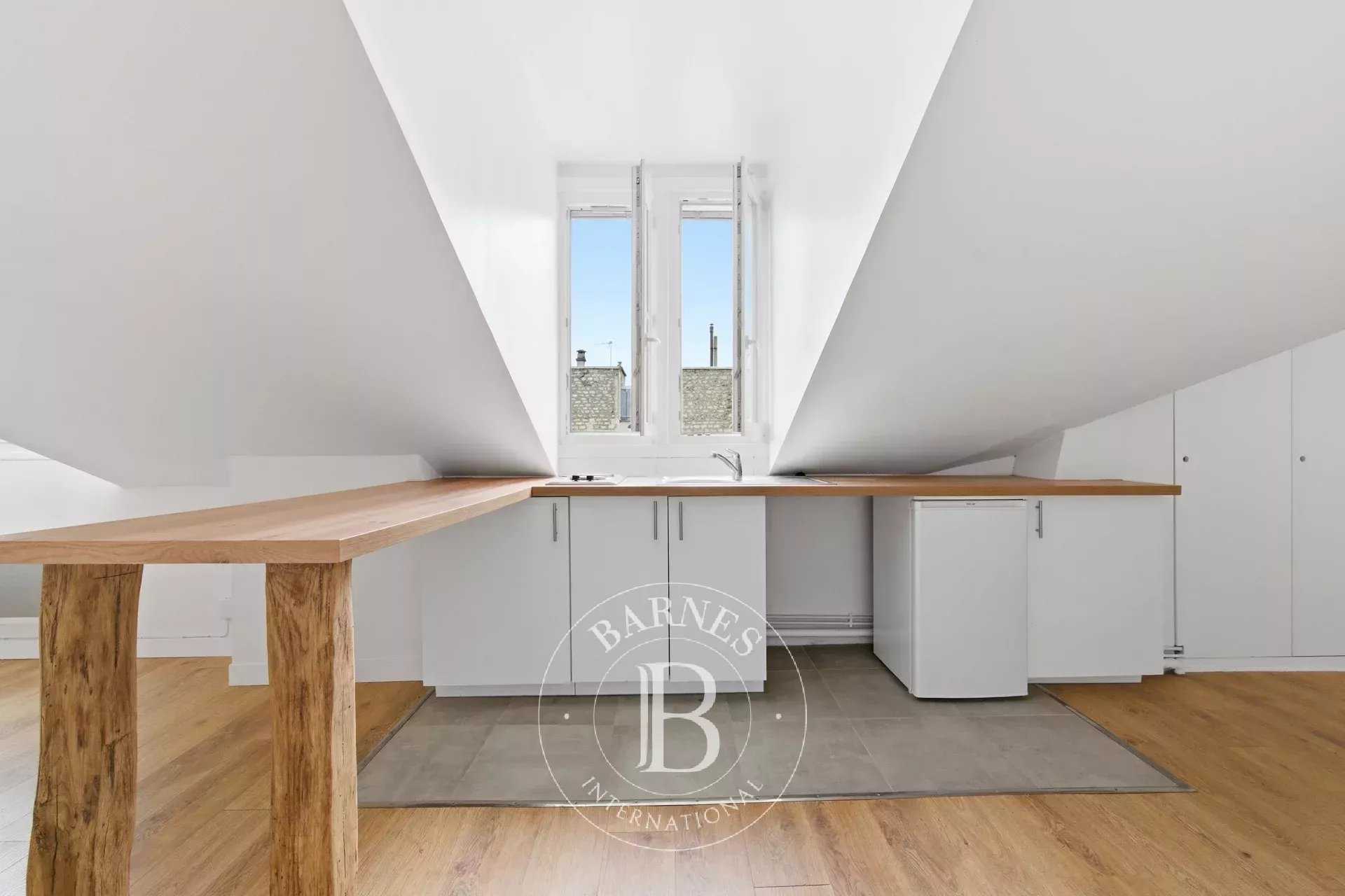 Paris  - Appartement 2 Pi&egrave;ces, 1 Chambre