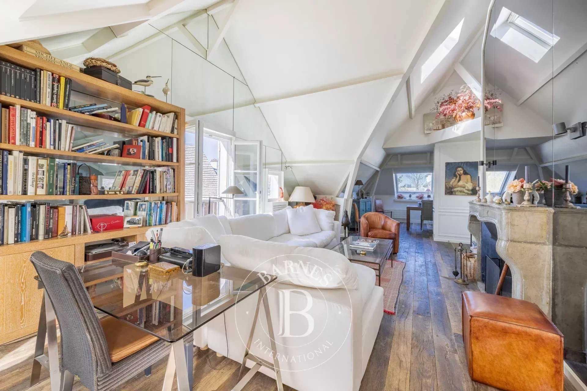 Paris  - Apartment 2 Bedrooms