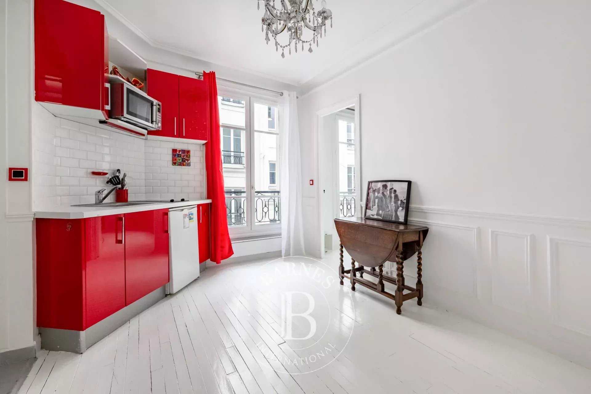 Paris  - Appartement 2 Pi&egrave;ces, 1 Chambre