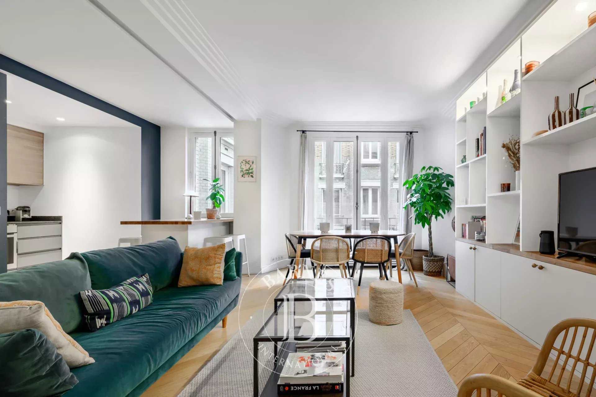 Paris  - Appartement 4 Pi&egrave;ces 3 Chambres