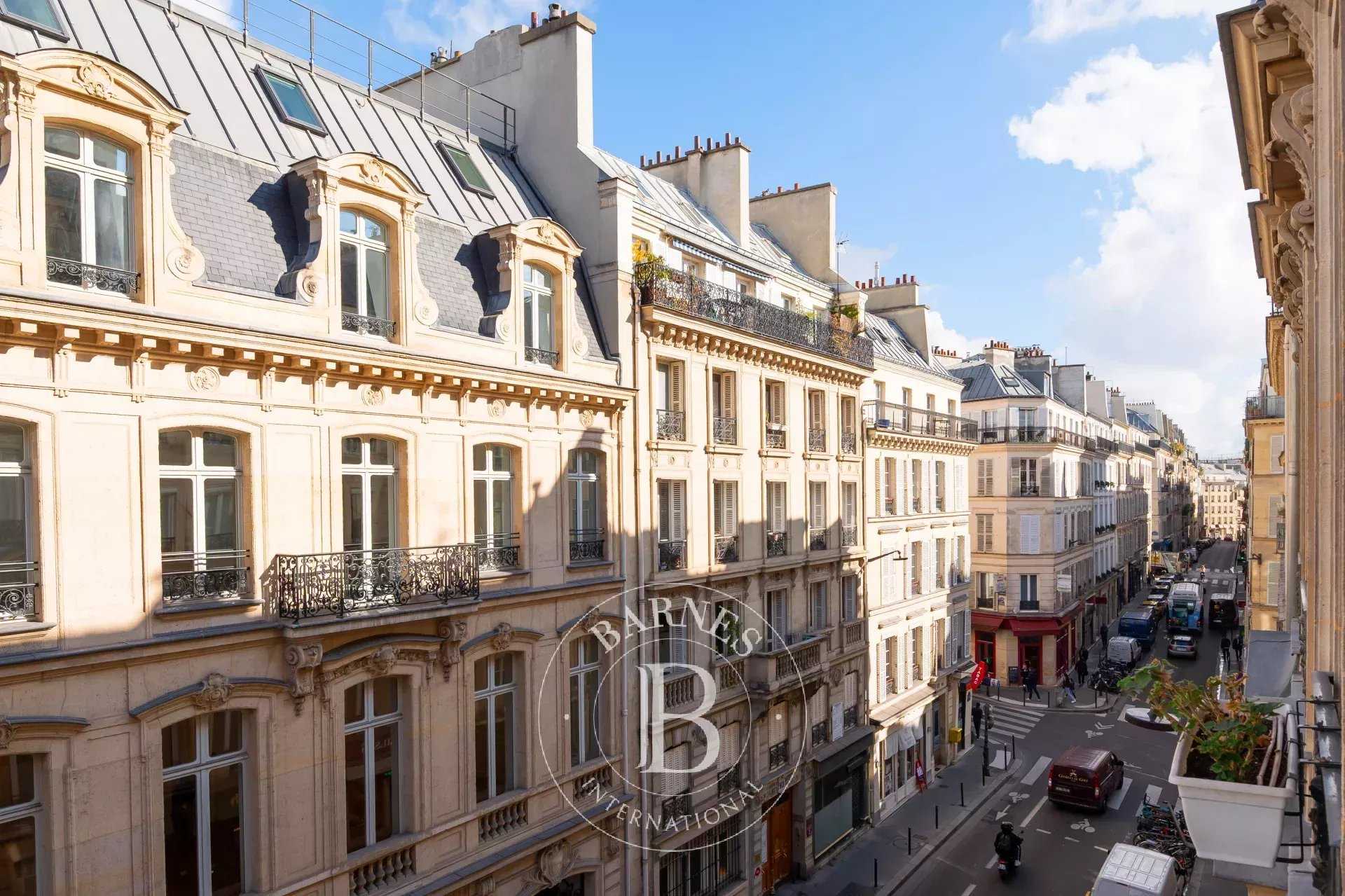 Paris  - Apartment 4 Bedrooms