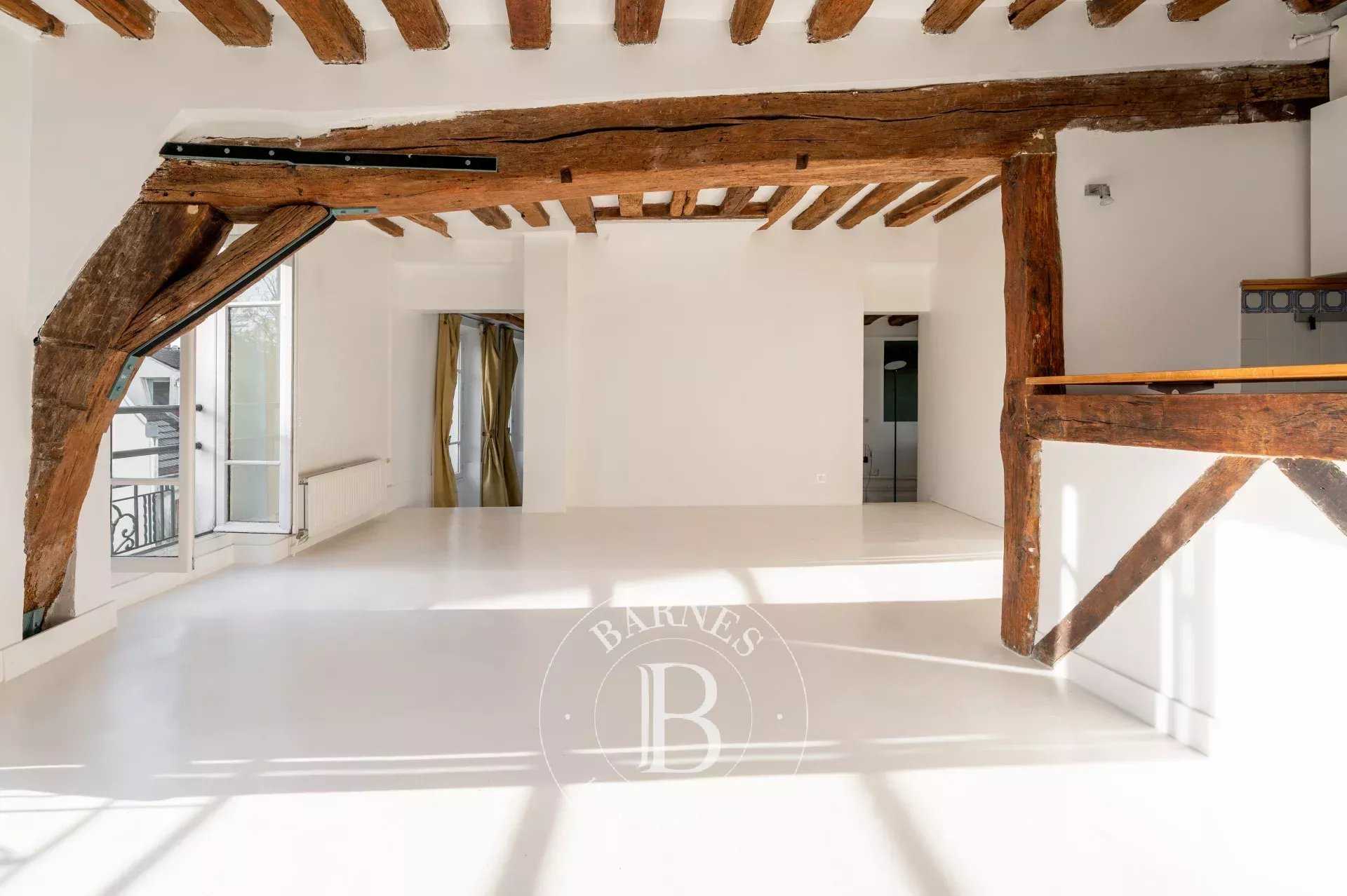 Paris  - Apartment 3 Bedrooms