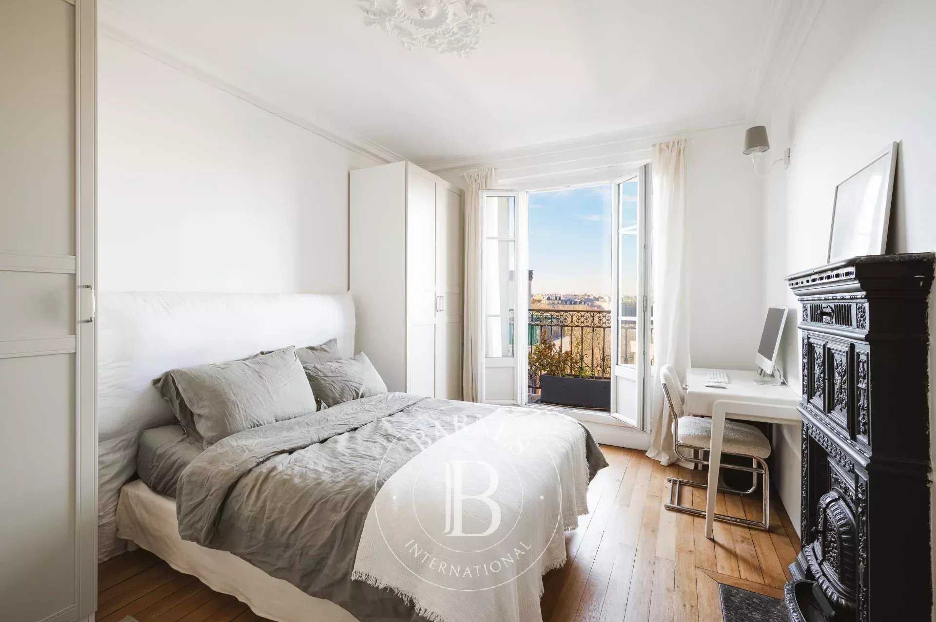 Paris  - Appartement 2 Pi&egrave;ces, 1 Chambre