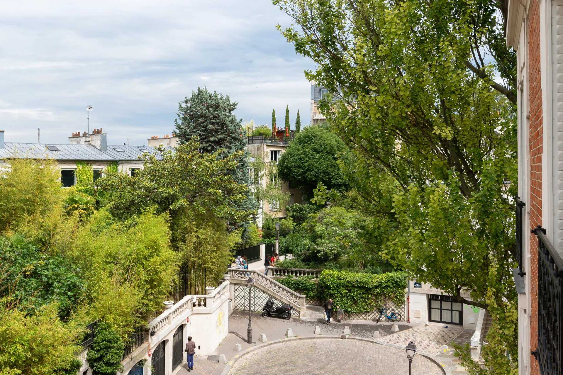 Paris  - Appartement 2 Pièces, 1 Chambre