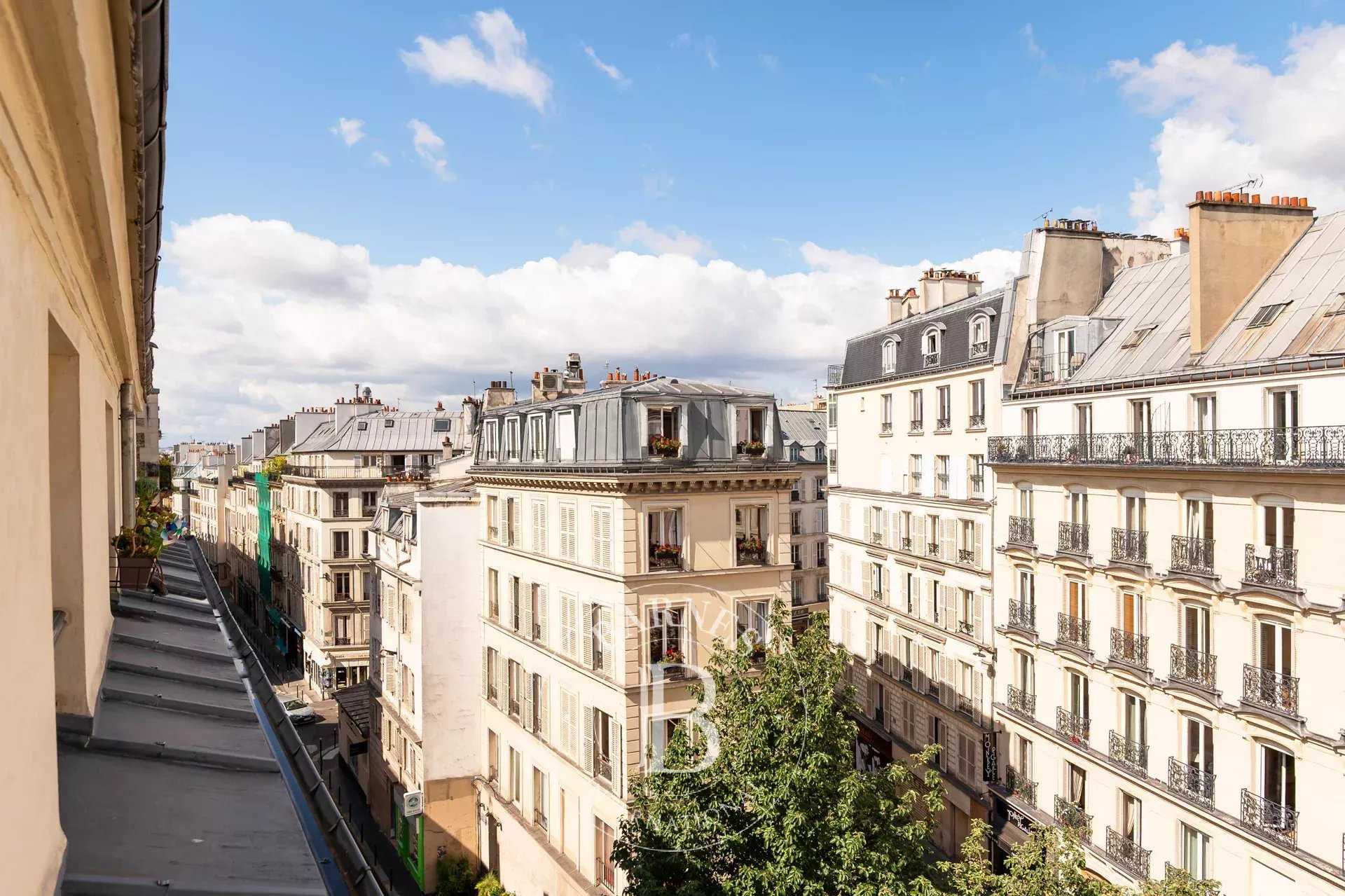 Paris  - Apartment 3 Bedrooms