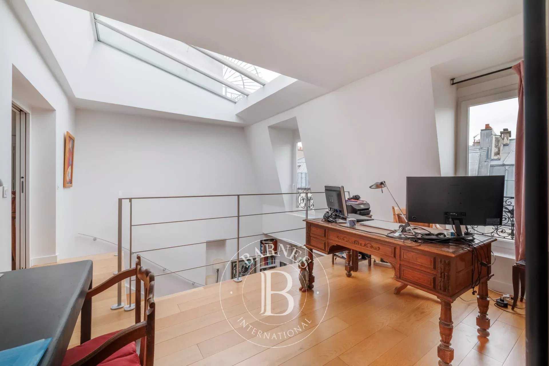 Paris  - Apartment 4 Bedrooms