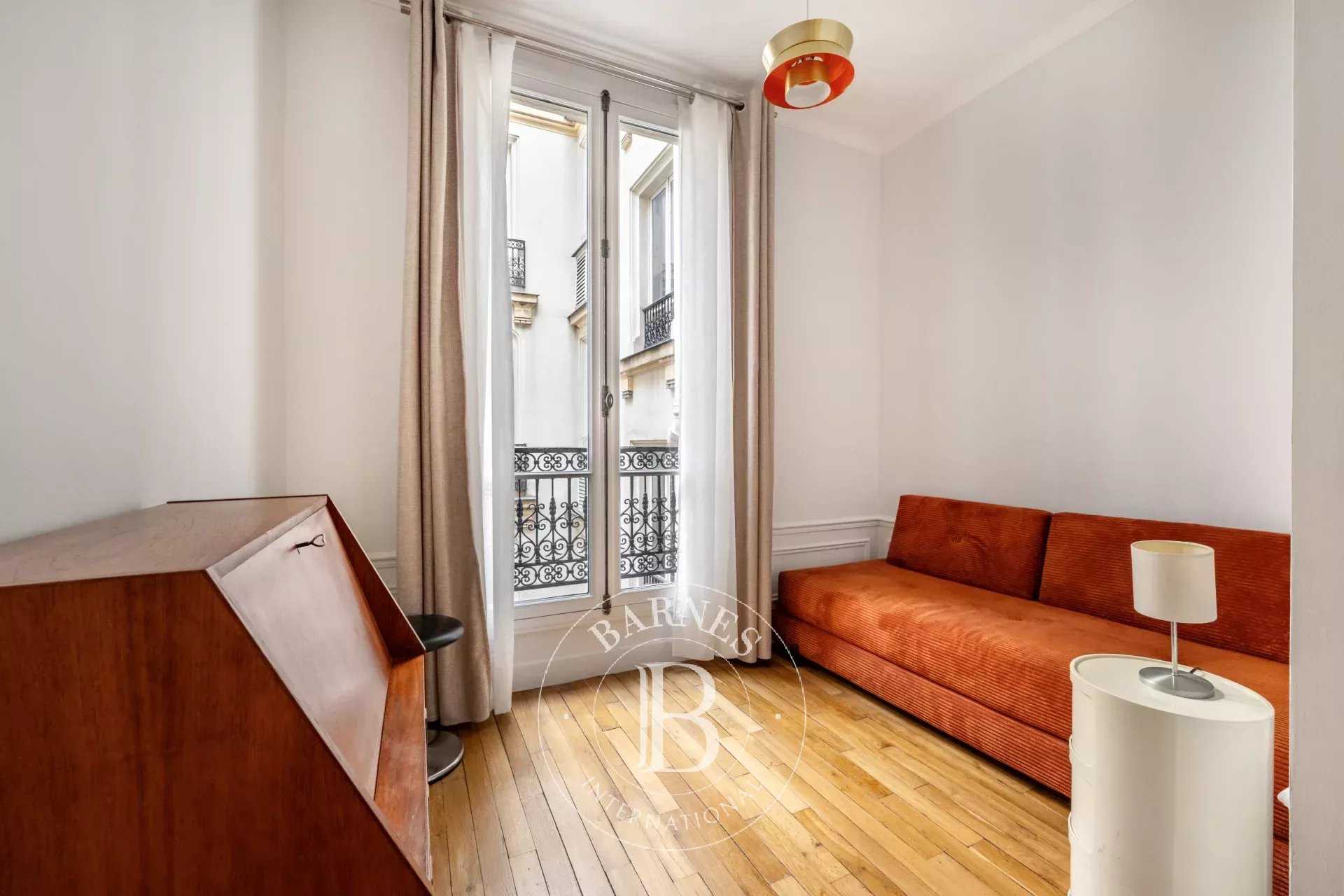 Paris  - Apartment 2 Bedrooms