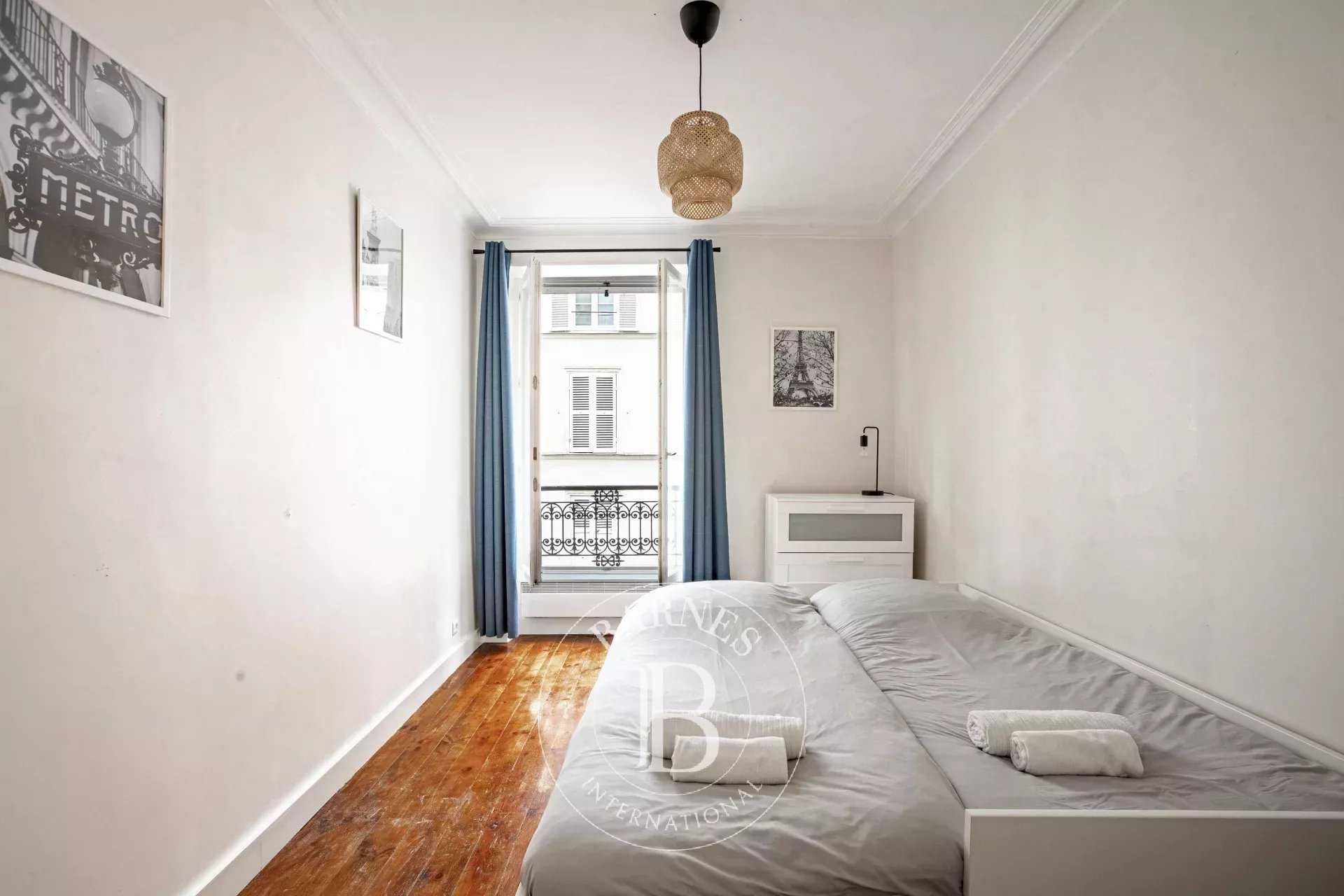 Paris  - Appartement 3 Pièces 2 Chambres