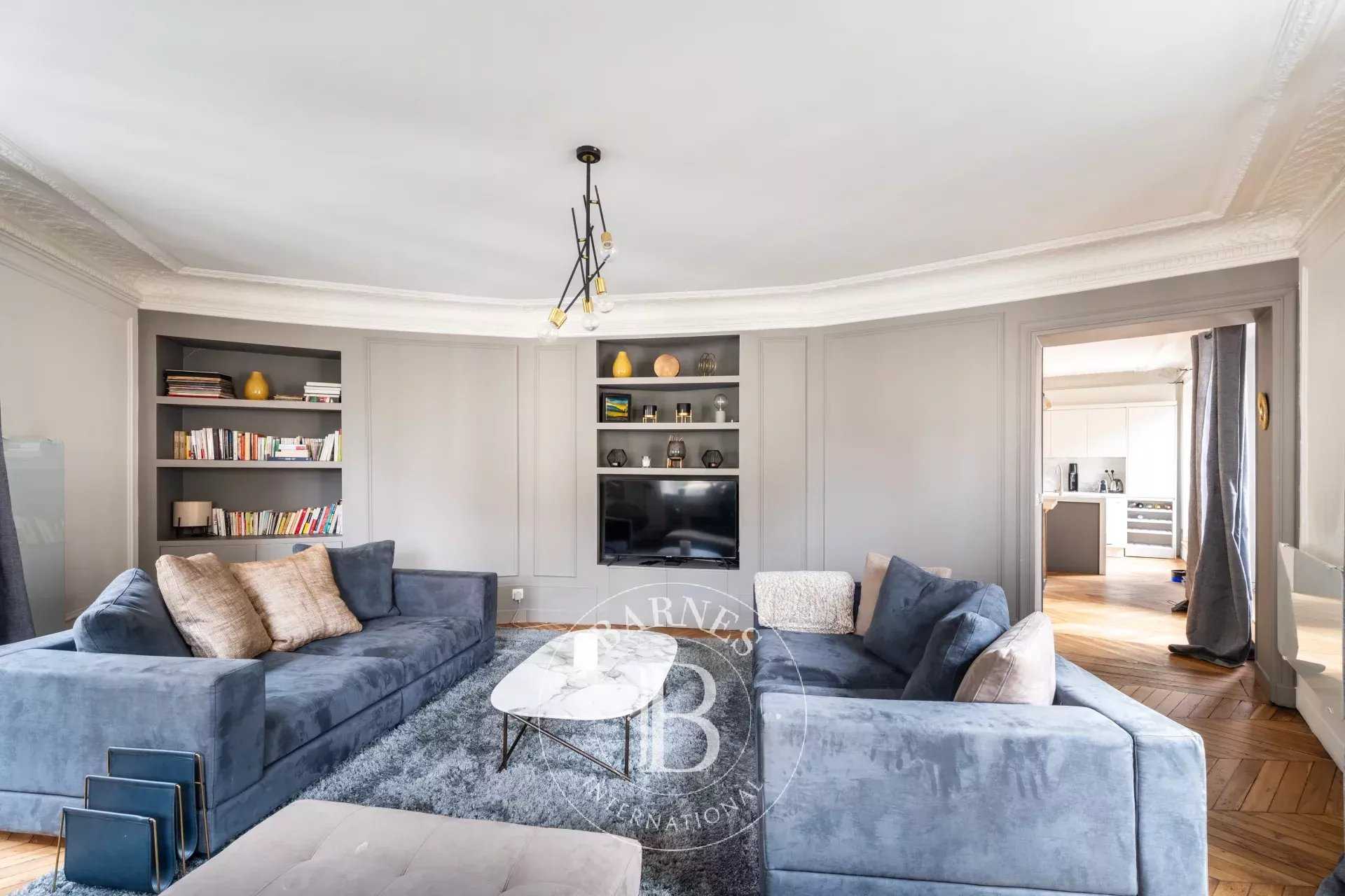 Paris  - Apartment 2 Bedrooms