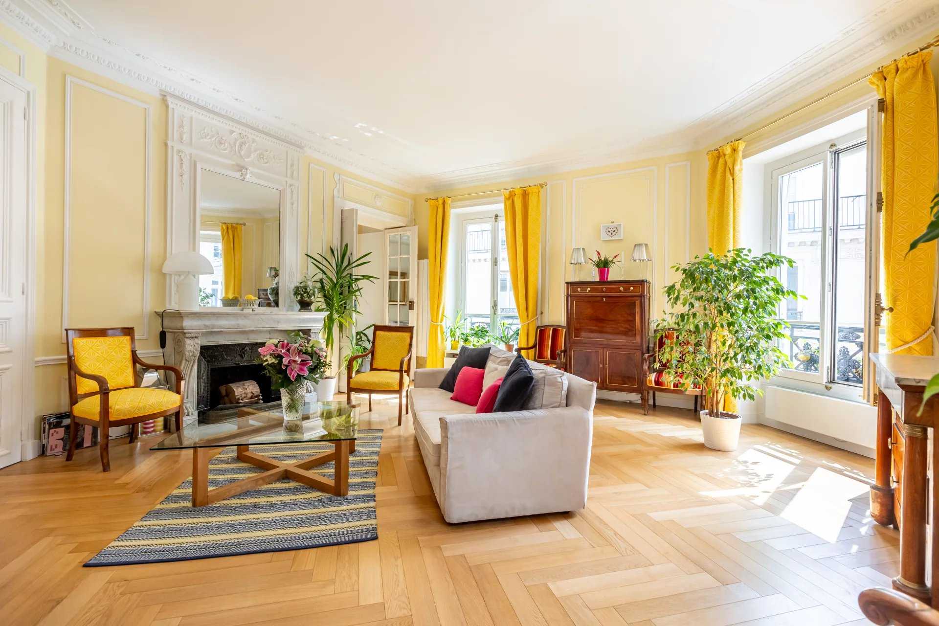 Paris  - Apartment 3 Bedrooms