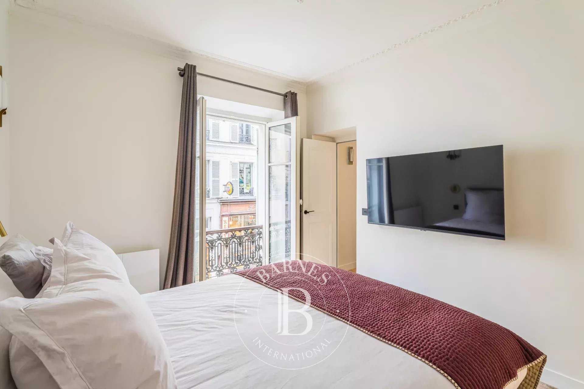 Paris  - Appartement 3 Pièces 2 Chambres