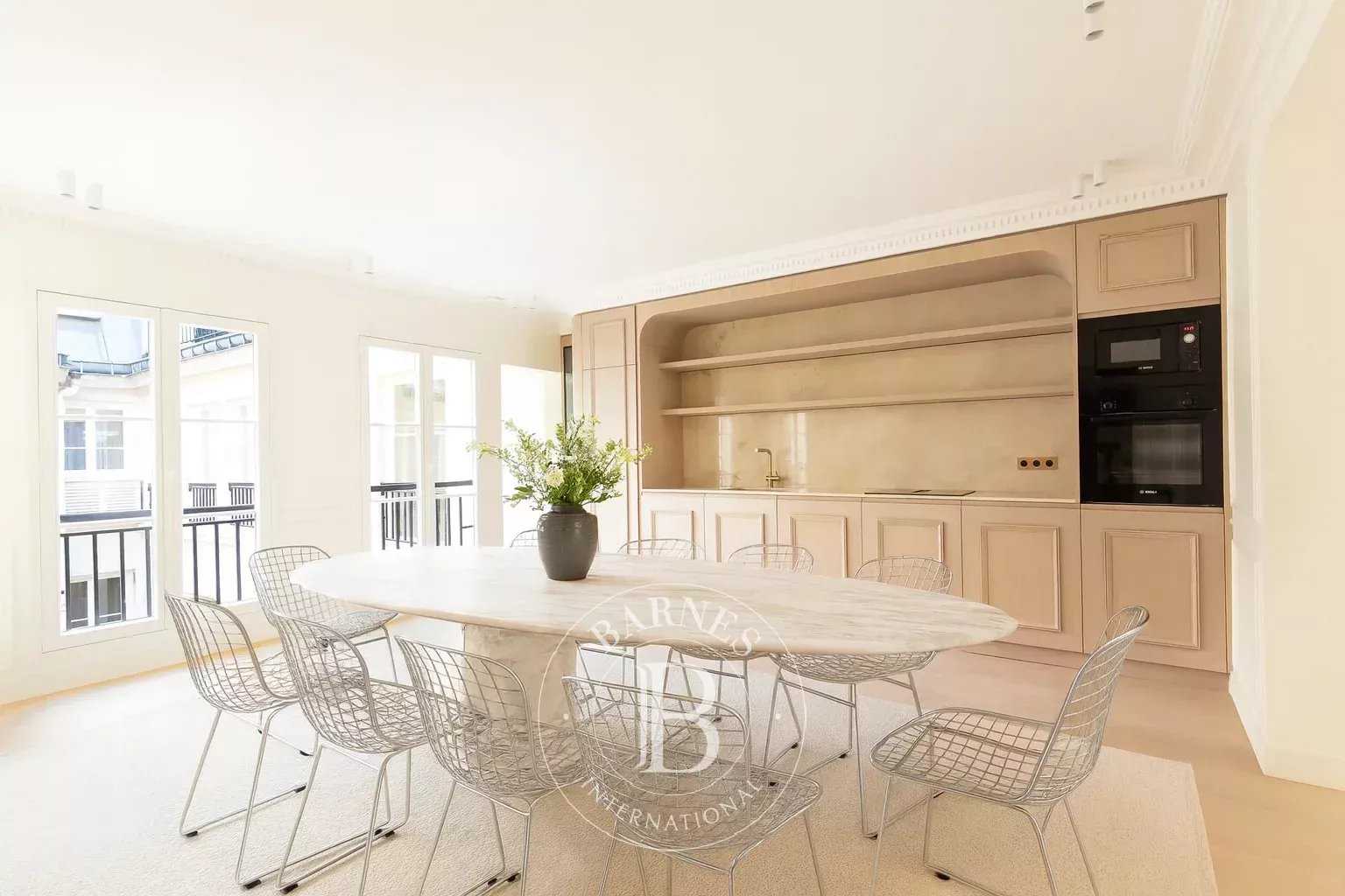 Paris  - Piso 5 Cuartos 3 Habitaciones