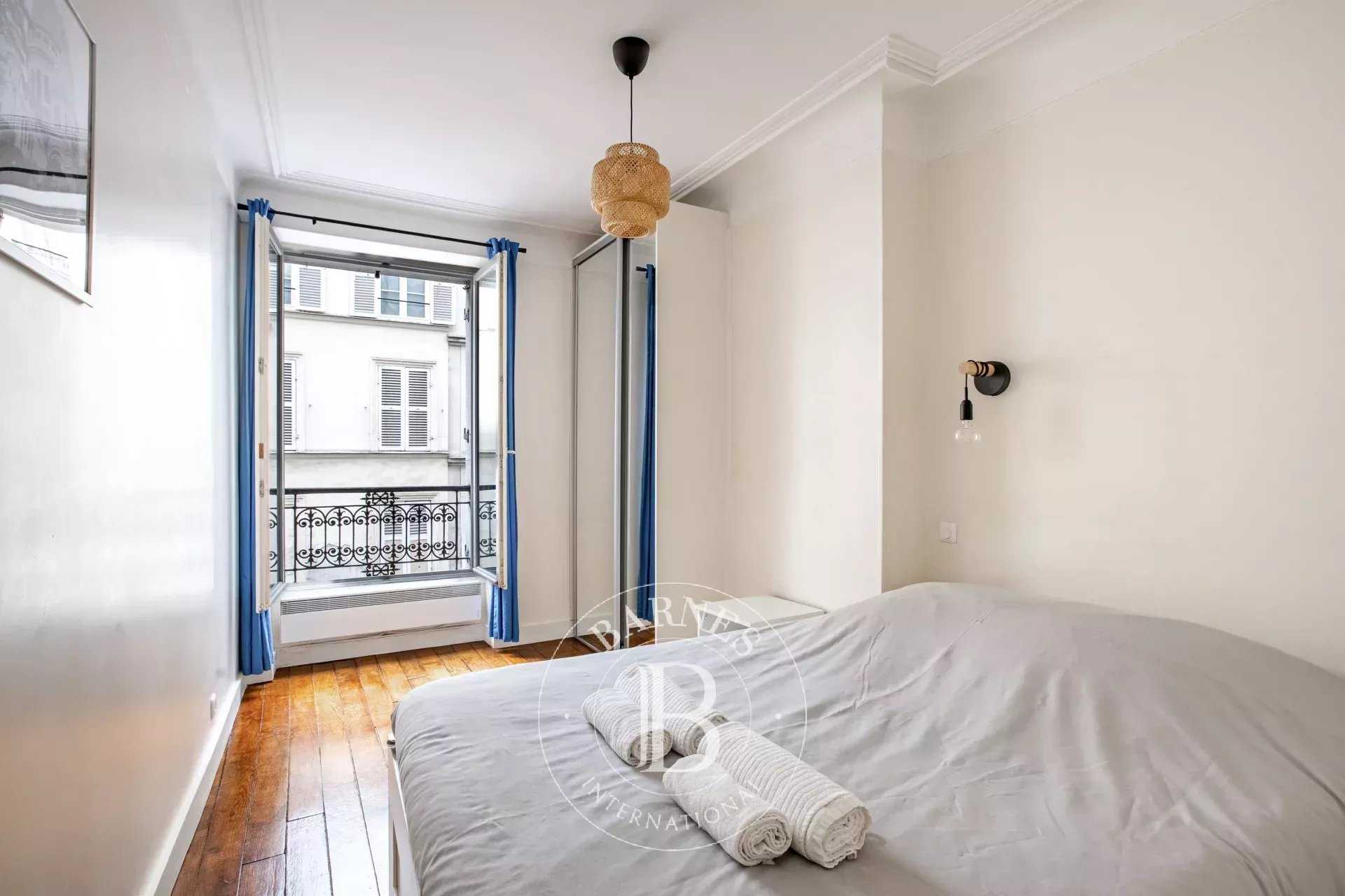 Paris  - Appartement 3 Pièces 2 Chambres
