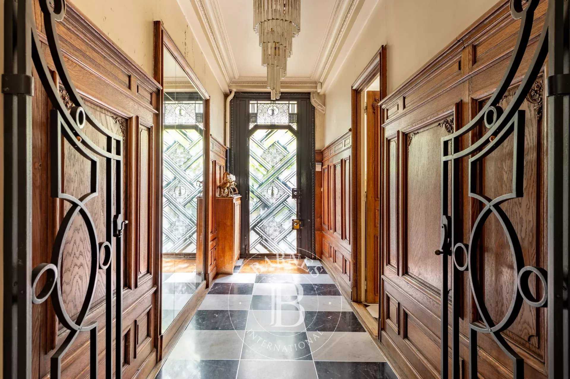 Paris  - House 4 Bedrooms