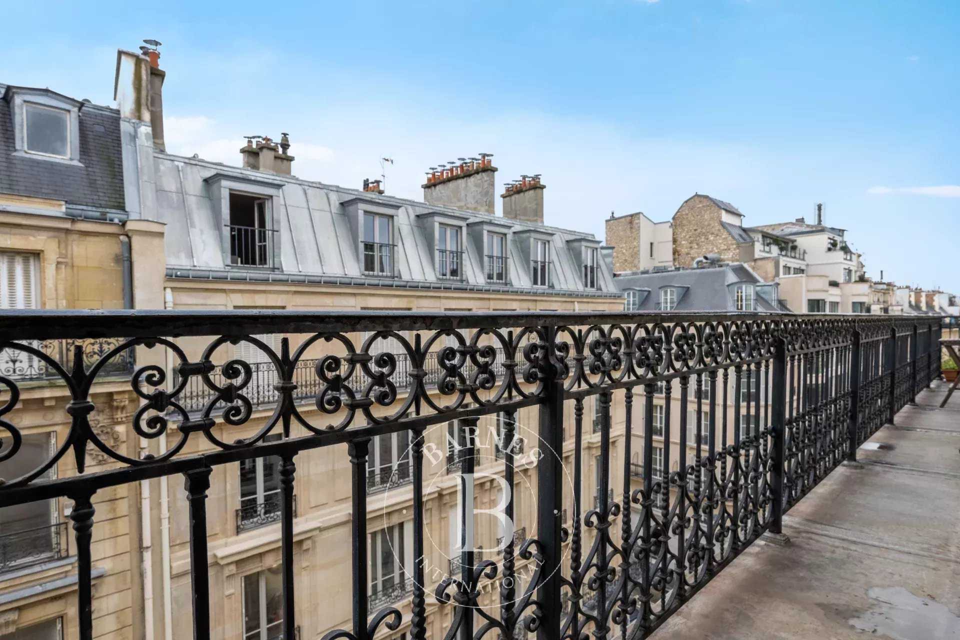 Paris  - Apartment 4 Bedrooms