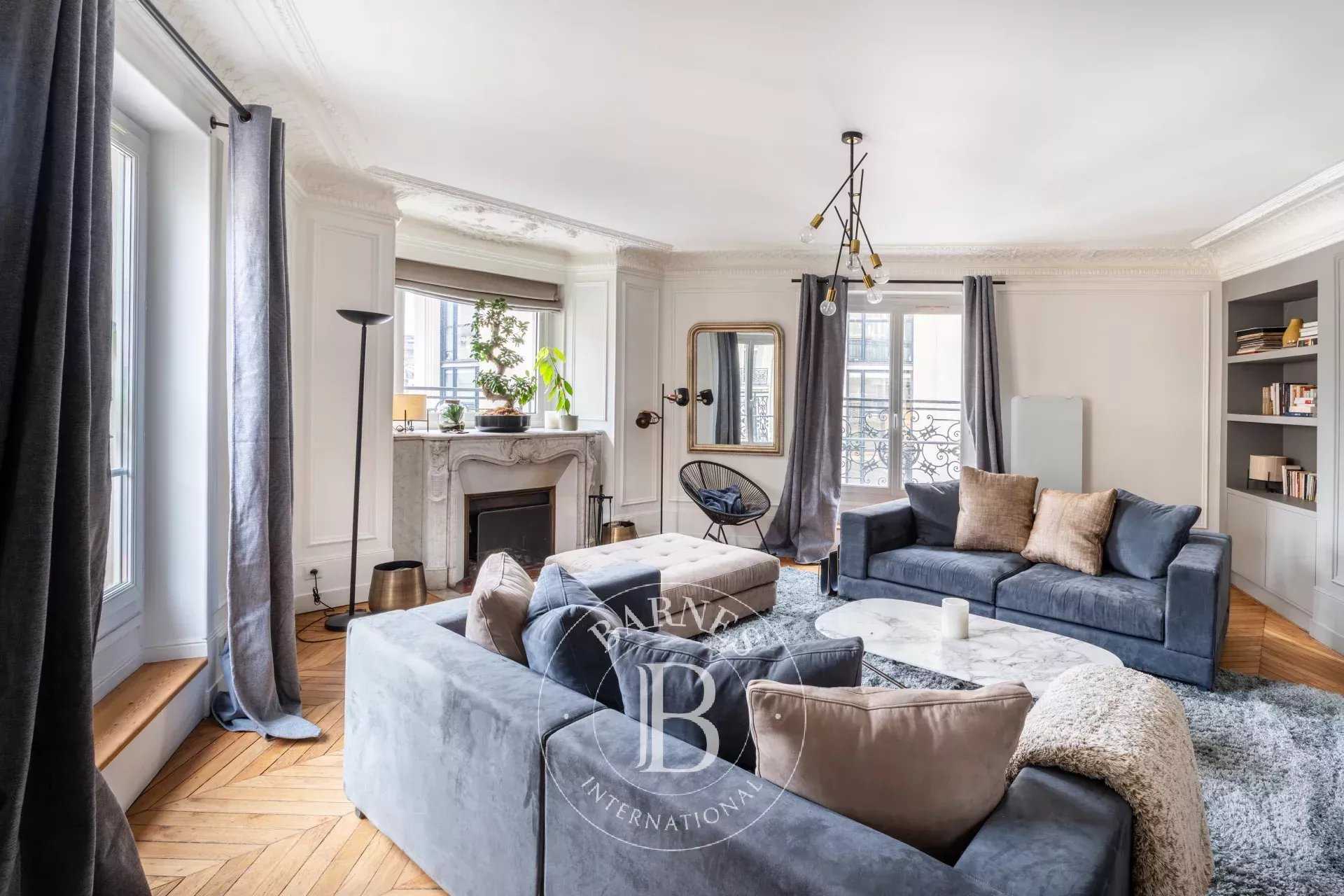 Paris  - Apartment 2 Bedrooms
